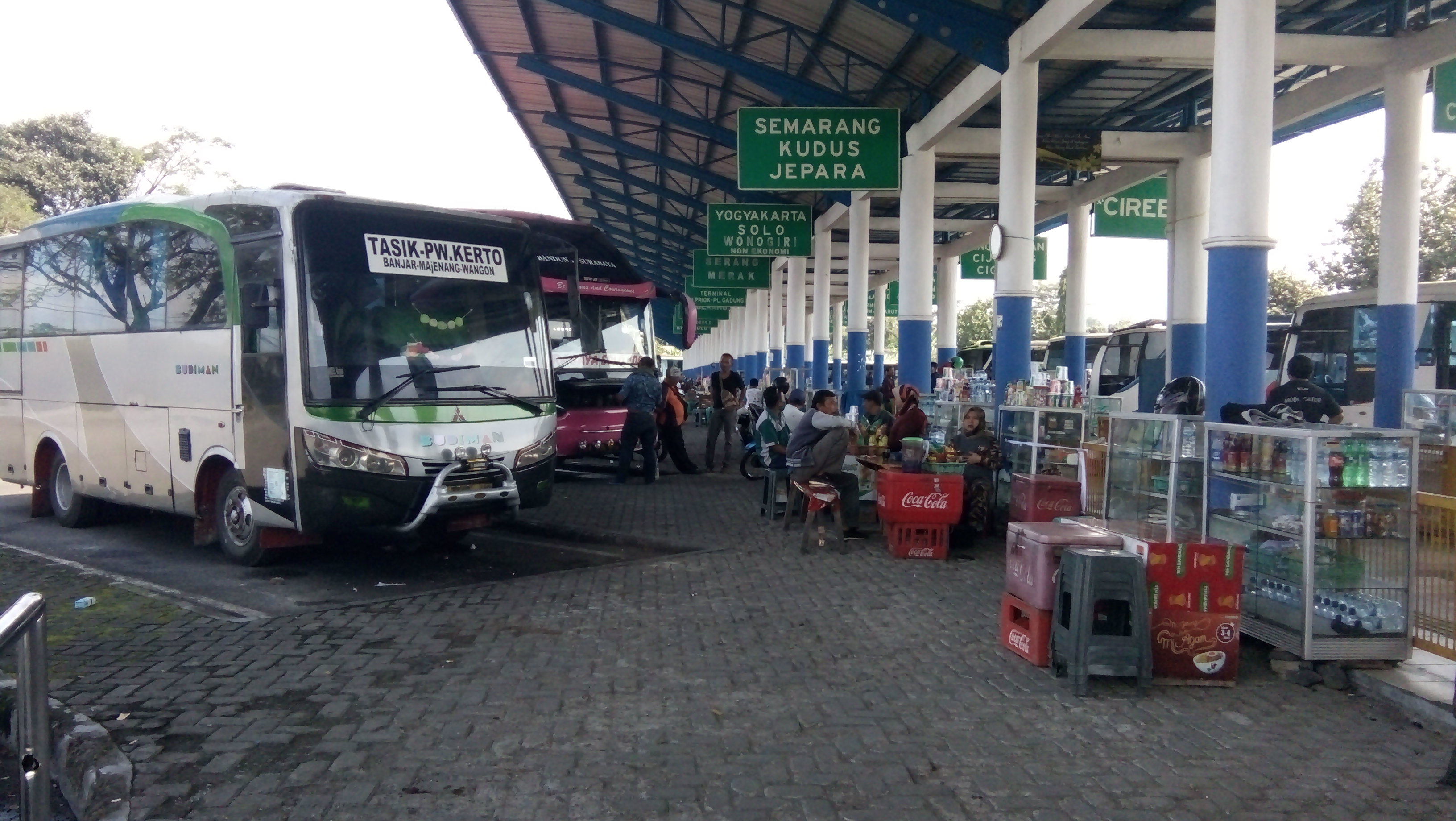 Terminal Bus Tipe A Indihiang, Tasikmalaya melayani pemeriksaan covid-19 dengan GeNose C19.