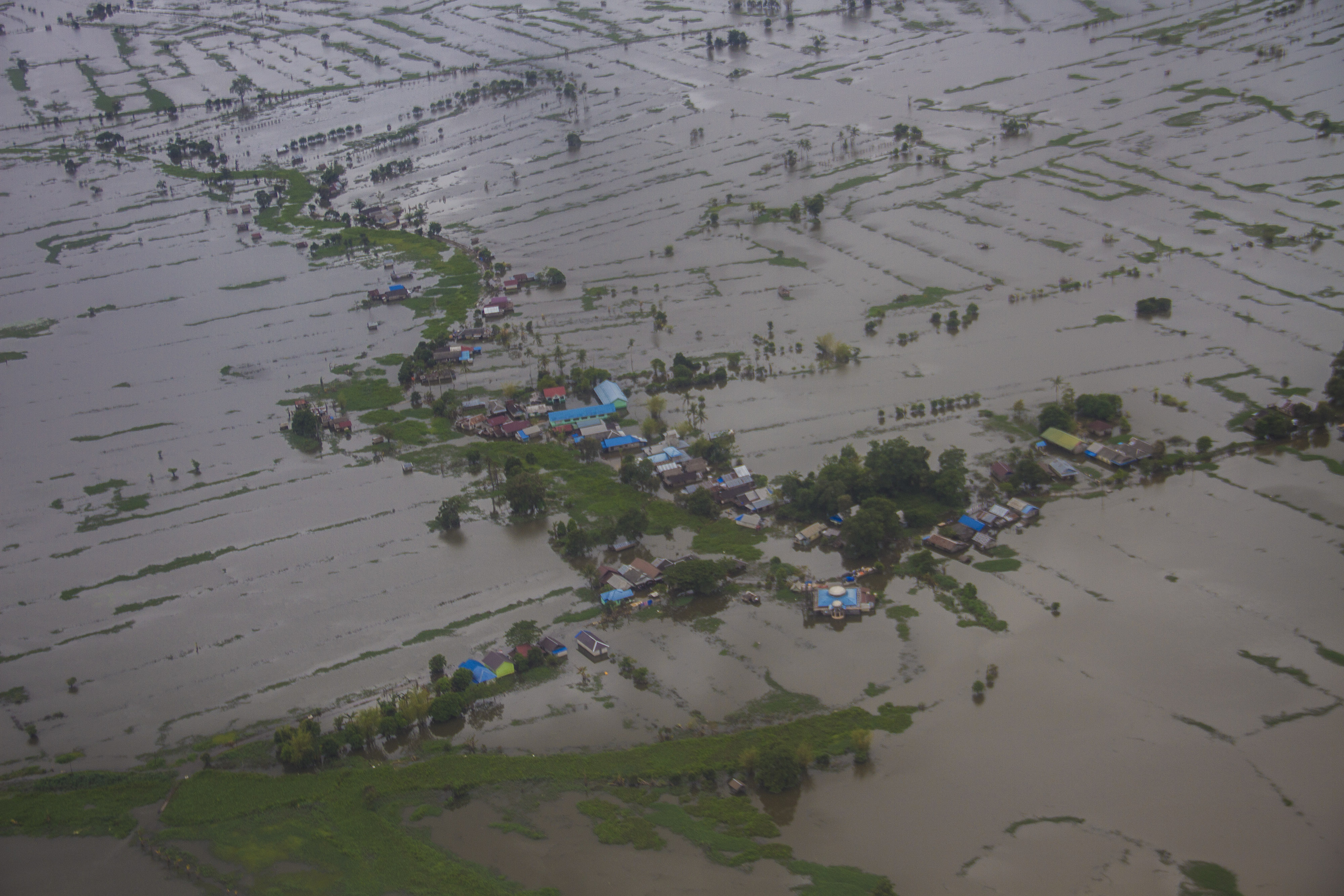 BNPB Kucurkan Bantuan DTH Pascabanjir Kalsel