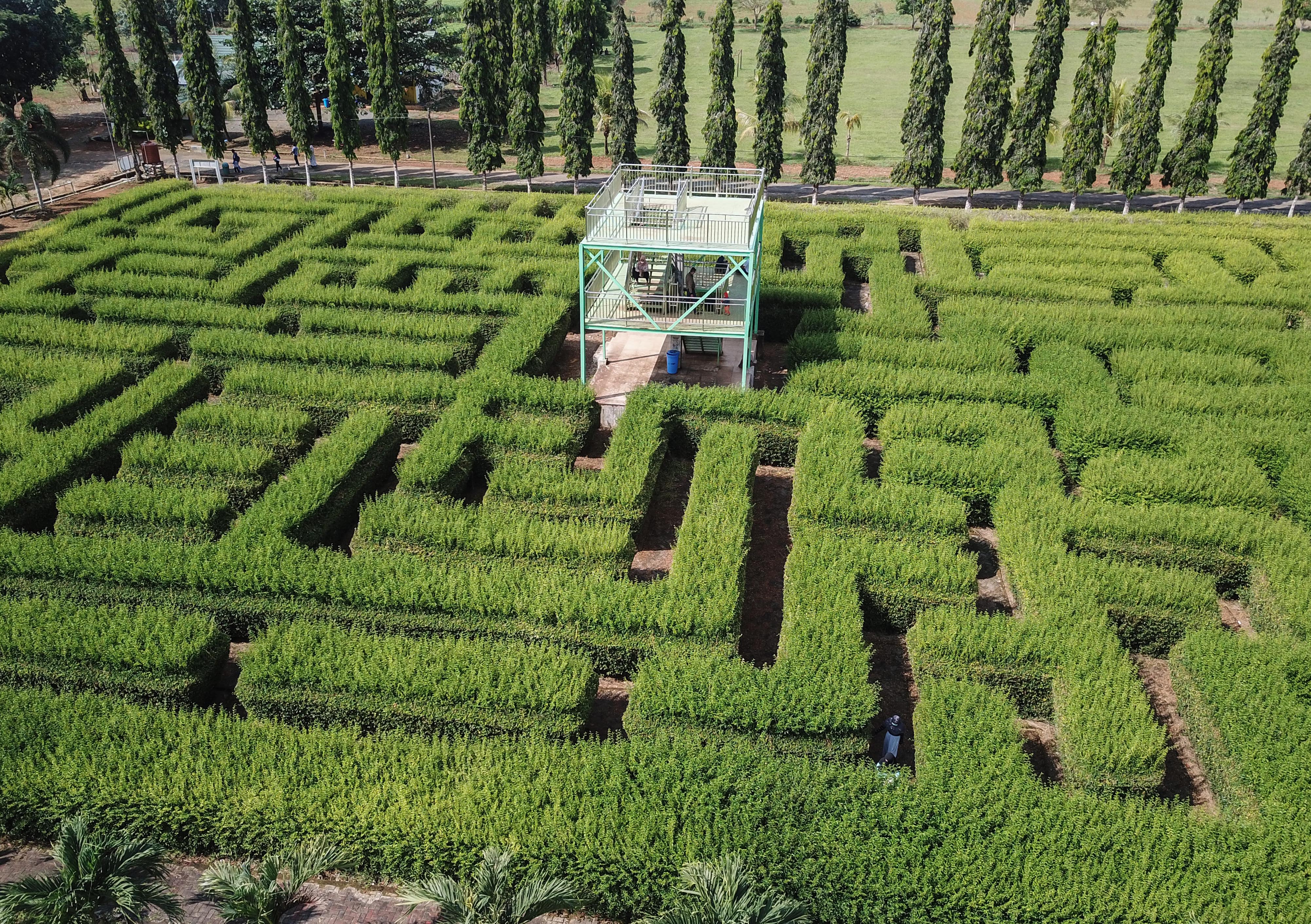 Kemenparekraf Gandeng Pengembang Sistem Reservasi Tiket Wisata