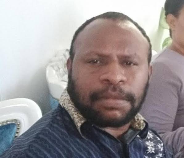 Ketua Aliansi Pemuda Boven Digoel Bernolfus Tingge