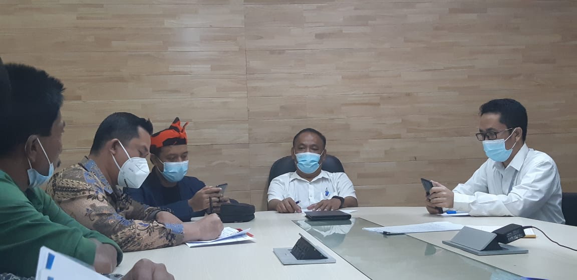 Rapat pemulangan jenazah ABK WNI yang diberangkatkan oleh PT.Anugerah Bahari Pasific, Selasa (78/4)