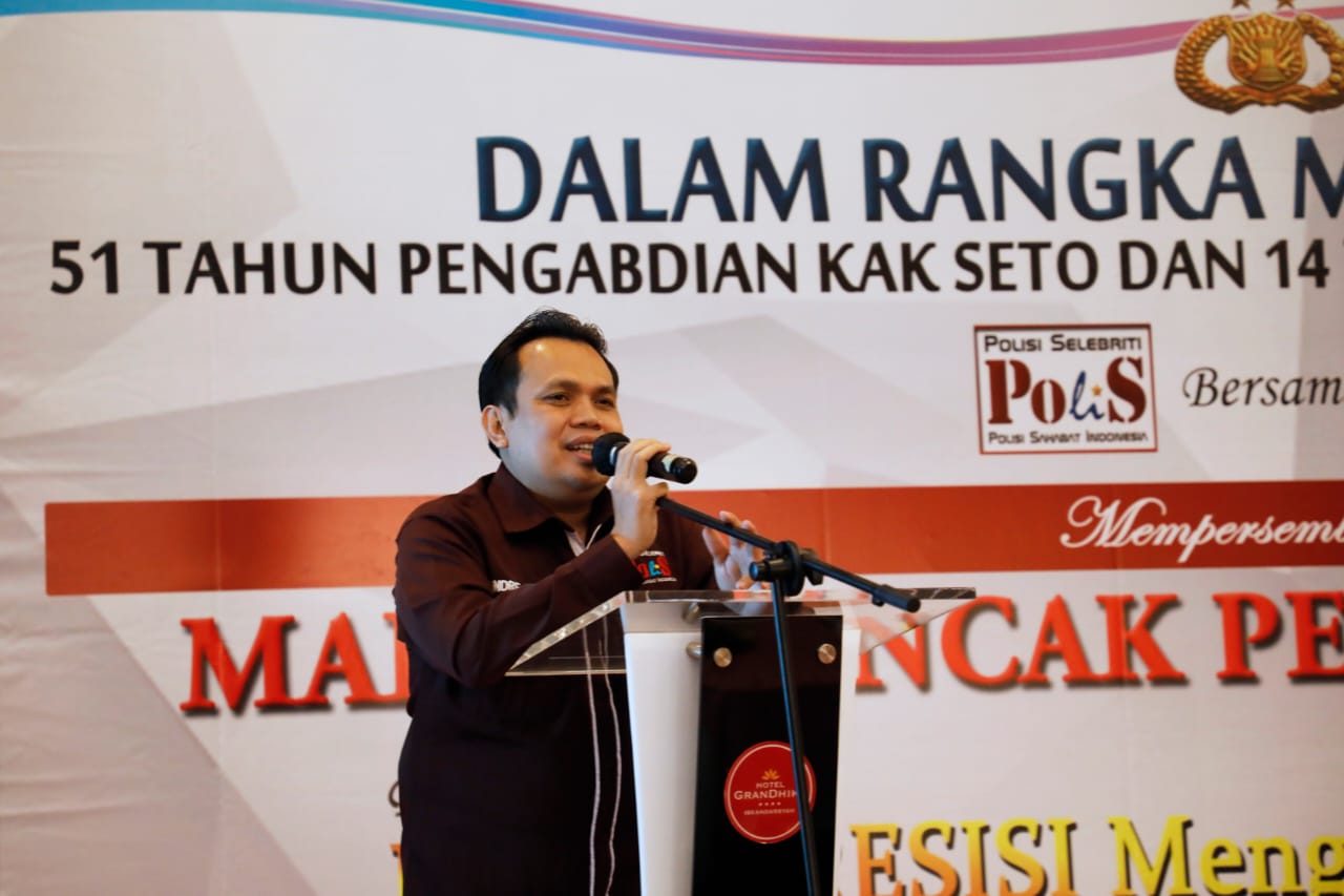 Polisi Selebriti Gelar Kak Seto Award 2021