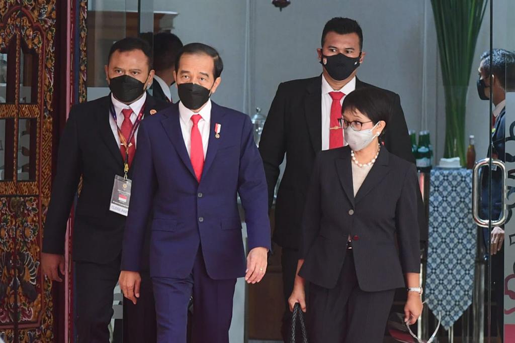 Presiden Jokowi tiba di Sekretariat ASEAN, Jakarta.