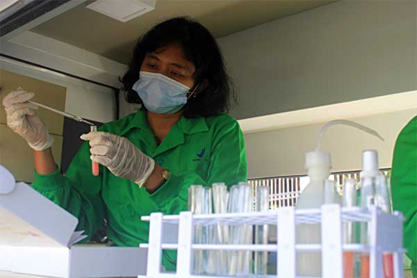 Balai POM NTT Uji Sampel Takjil