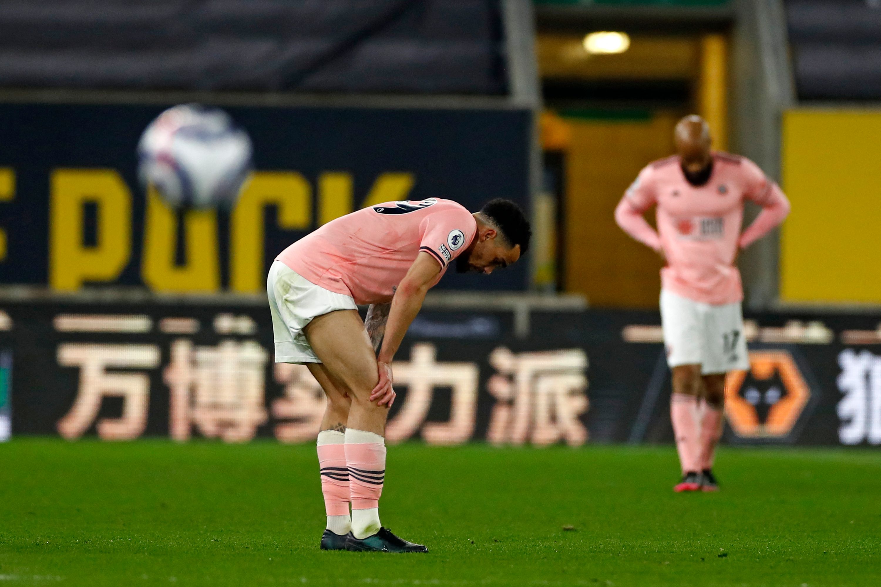 Gelandang Sheffield United Kean Bryan bereaksi usai dipastikan terdegradasi dari Liga Primer Inggris pascakekalahan dari Wolverhampton.