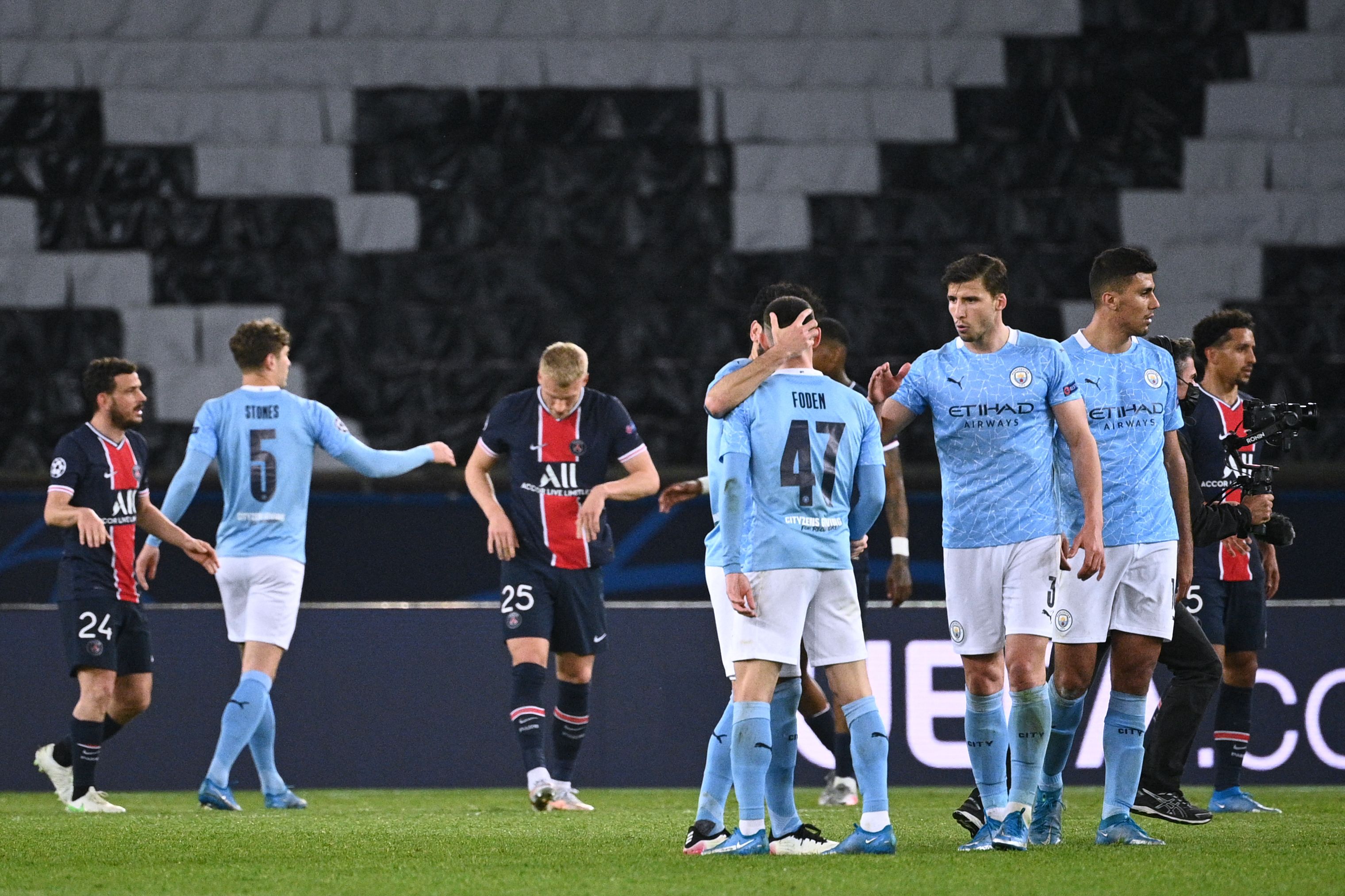 Manchester City Kalahkan 10 Pemain PSG