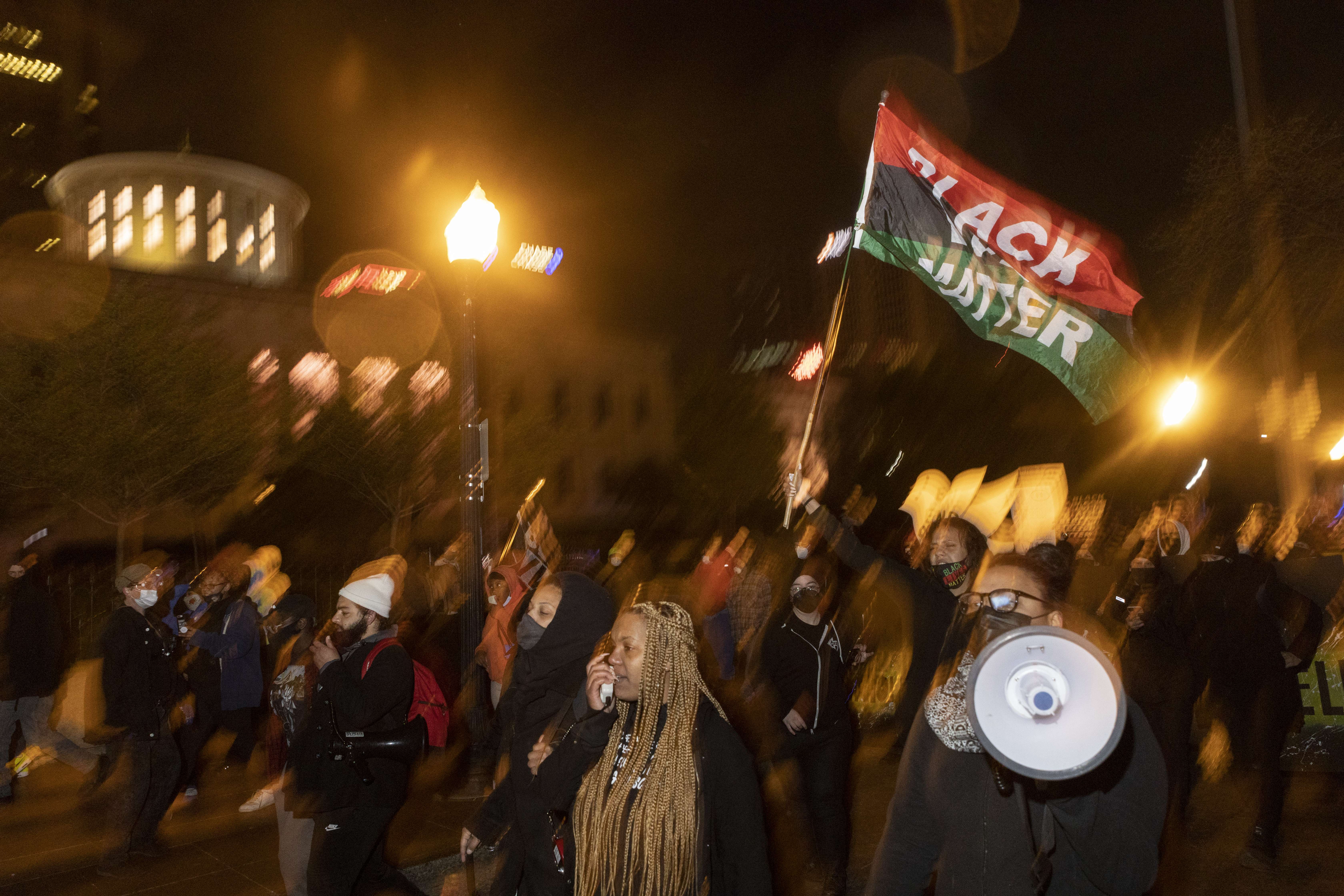 Aksi protes terhadap penembakan Makiyah Bryant, remaja perempuan berkulit hitam di Ohio, Amerika Serikat.