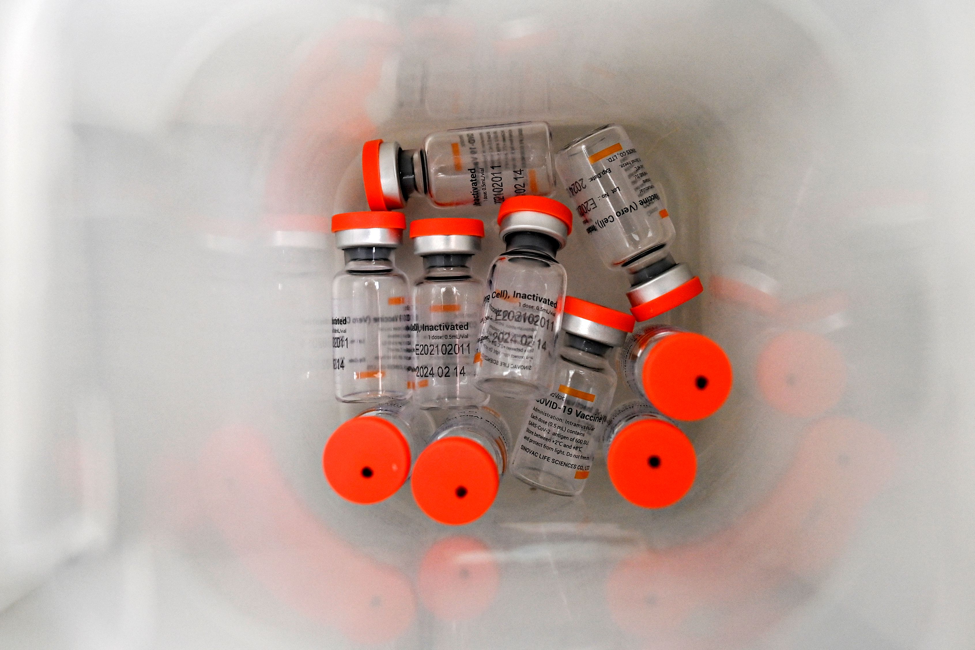 Vaksin Coronavac yang diproduksi oleh perusahaan asal Tiongkok Sinovac