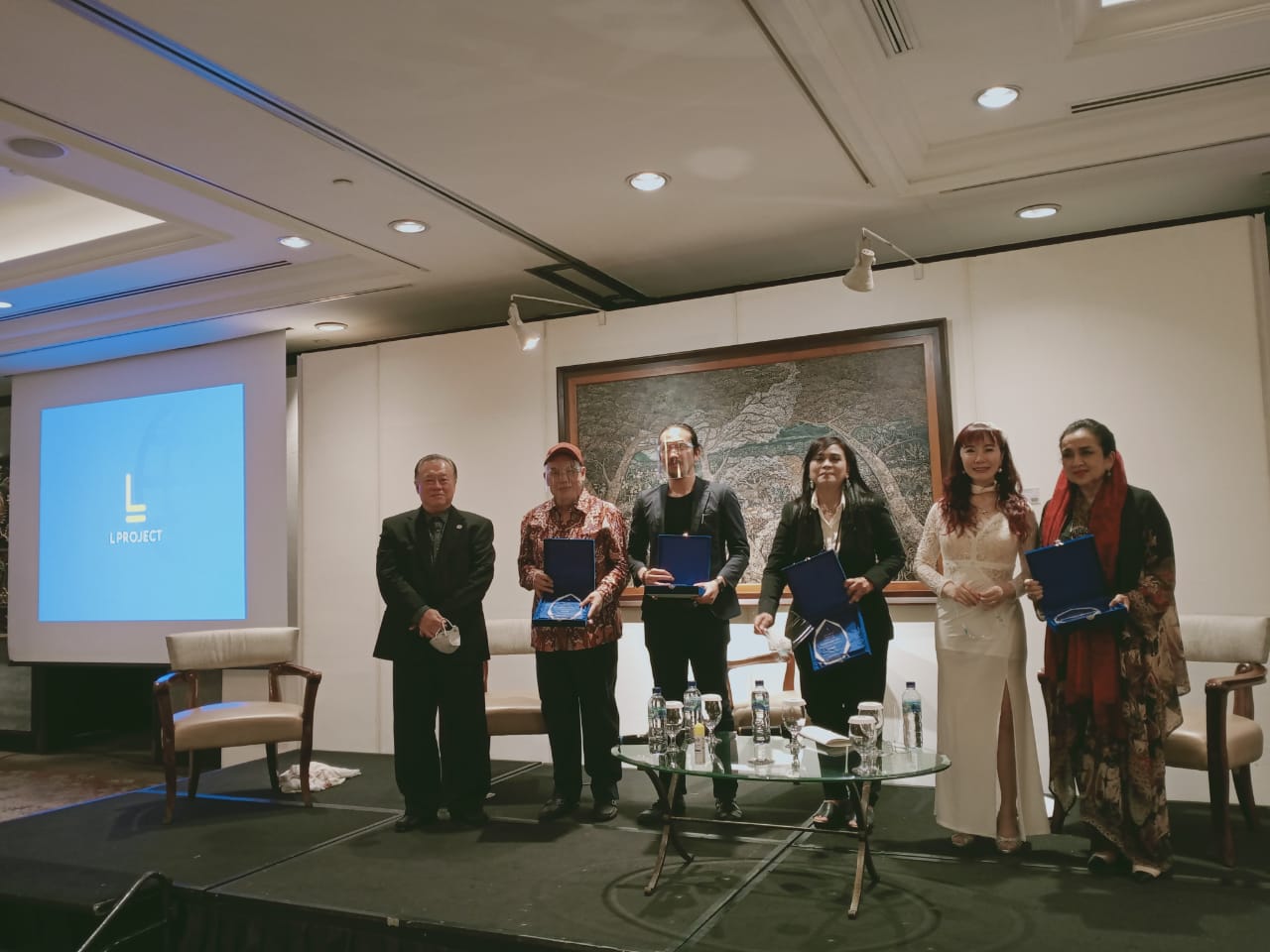 Peluncuran platform seni  L Project