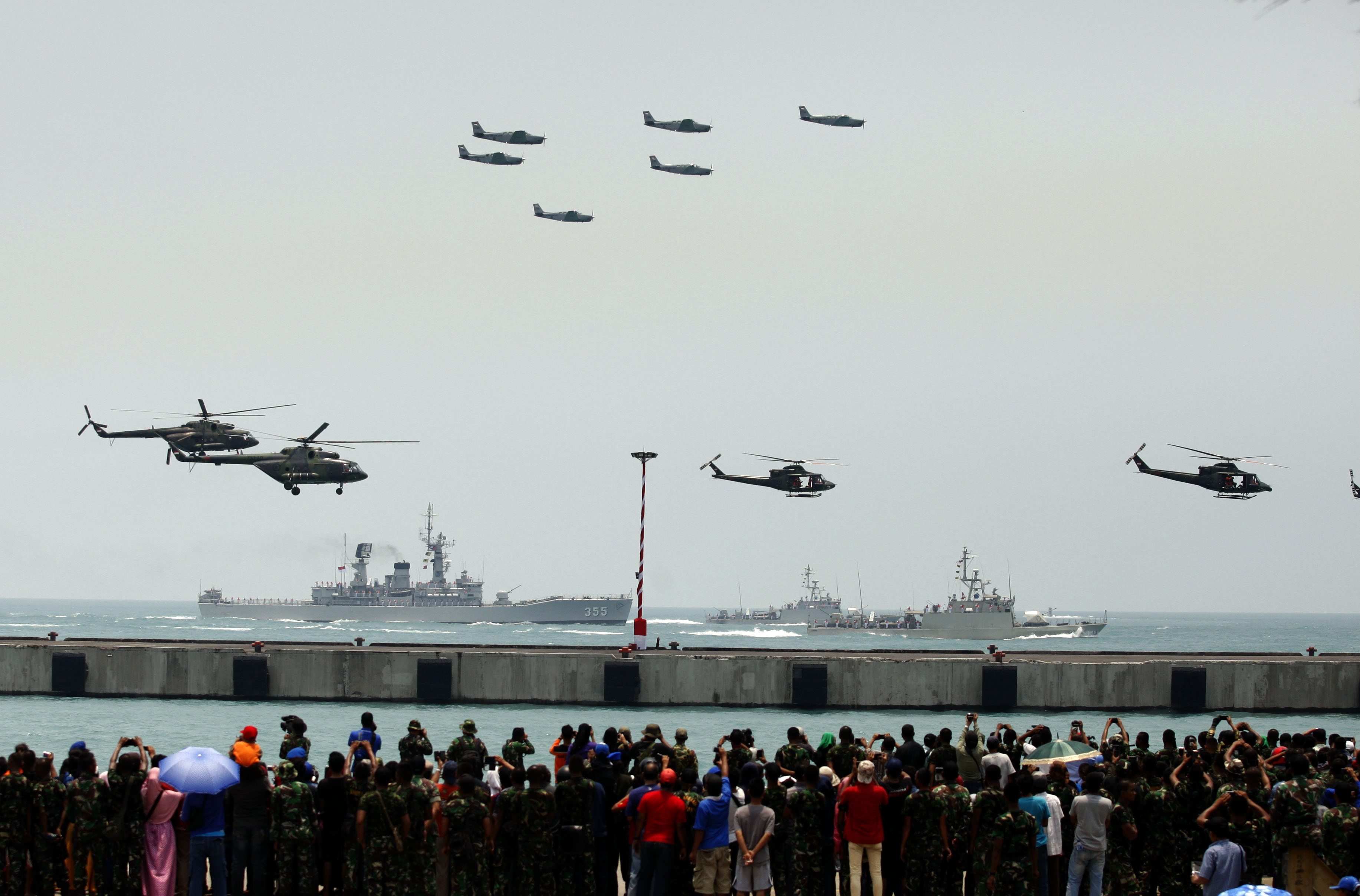 Ketua MPR Desak Pemerintah Jangan Beli Alutsista Bekas