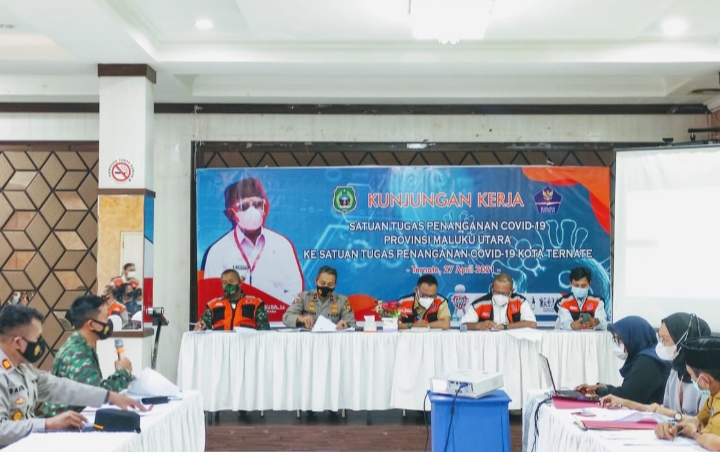 Rapat Satgas Covid-19 Provinsi Malut dan Satgas Kota Ternate terkait kebijakan larangan mudik, Selasa (27/4/2021)