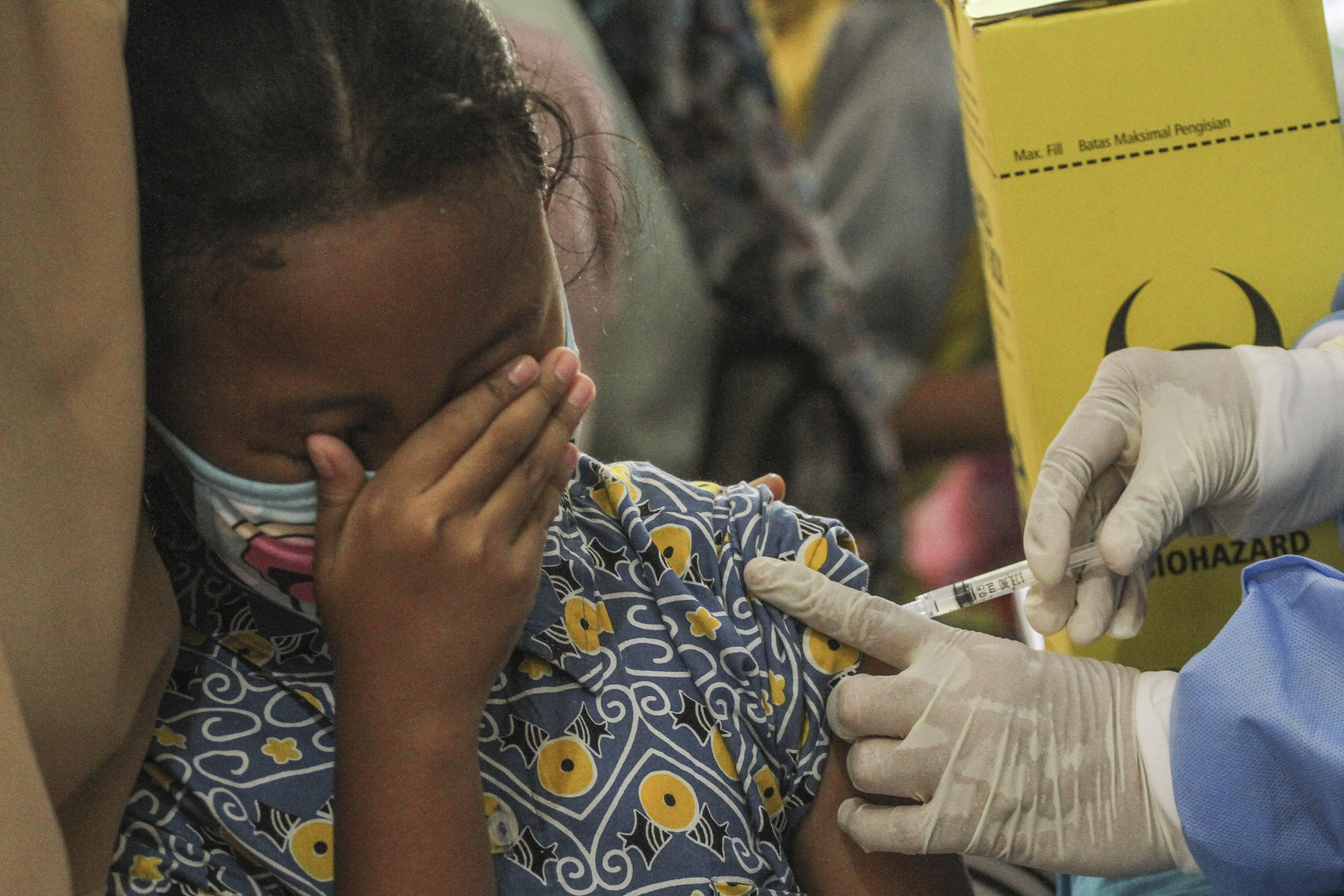 Program imunisasi di tengah pandemi