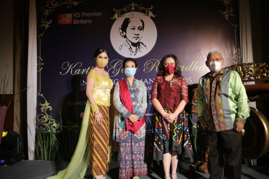 RS Premier Bintaro bersama Komunitas Pengusaha Wanita Indonesia merayakan Hari Kartini dan  penggalangan dana untuk NTT.