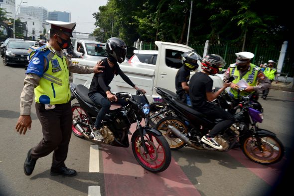 Razia Gabungan di Wamena Temukan Motor Bodong dan Senjata Tajam