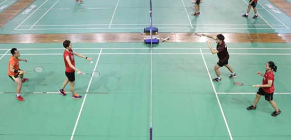 Para pemain berlatih serius di di Pelatnas Cipayung, Jakarta Timur untuk mengadapi beberapa turnamen dan Olimpiade Tokyo. 