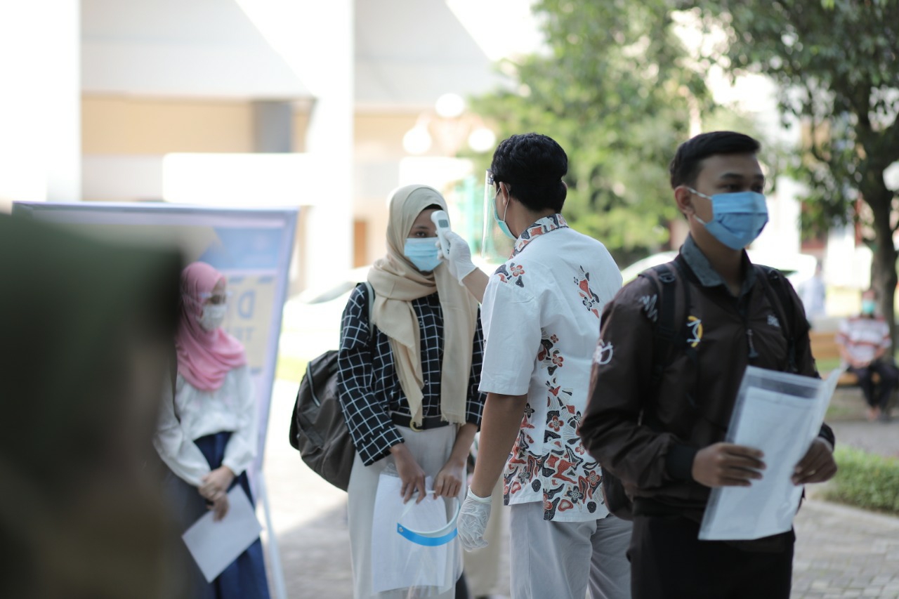 Pelaksanaan UTBK-SBMPTN di Universitas Gadjah Mada dengan protokol kesehatan pencegahan covid-19 pada 2020 lalu.