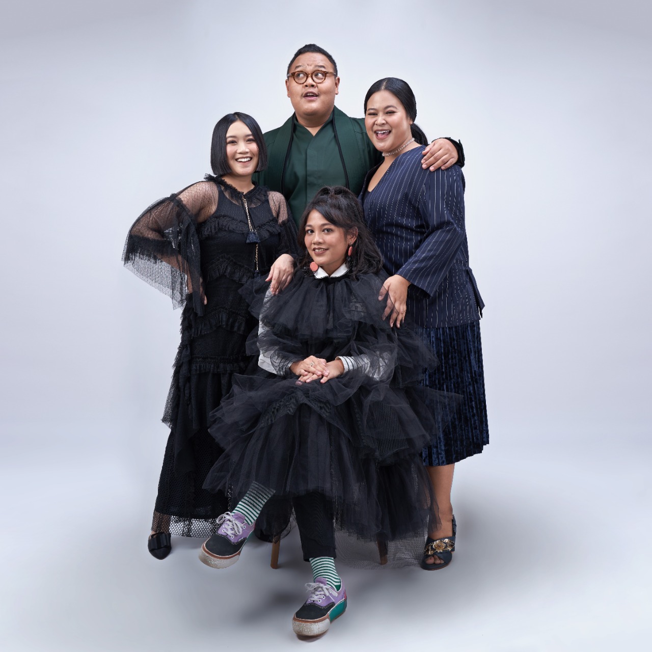 Para kru Kanal siniar (podcast) Rapot 