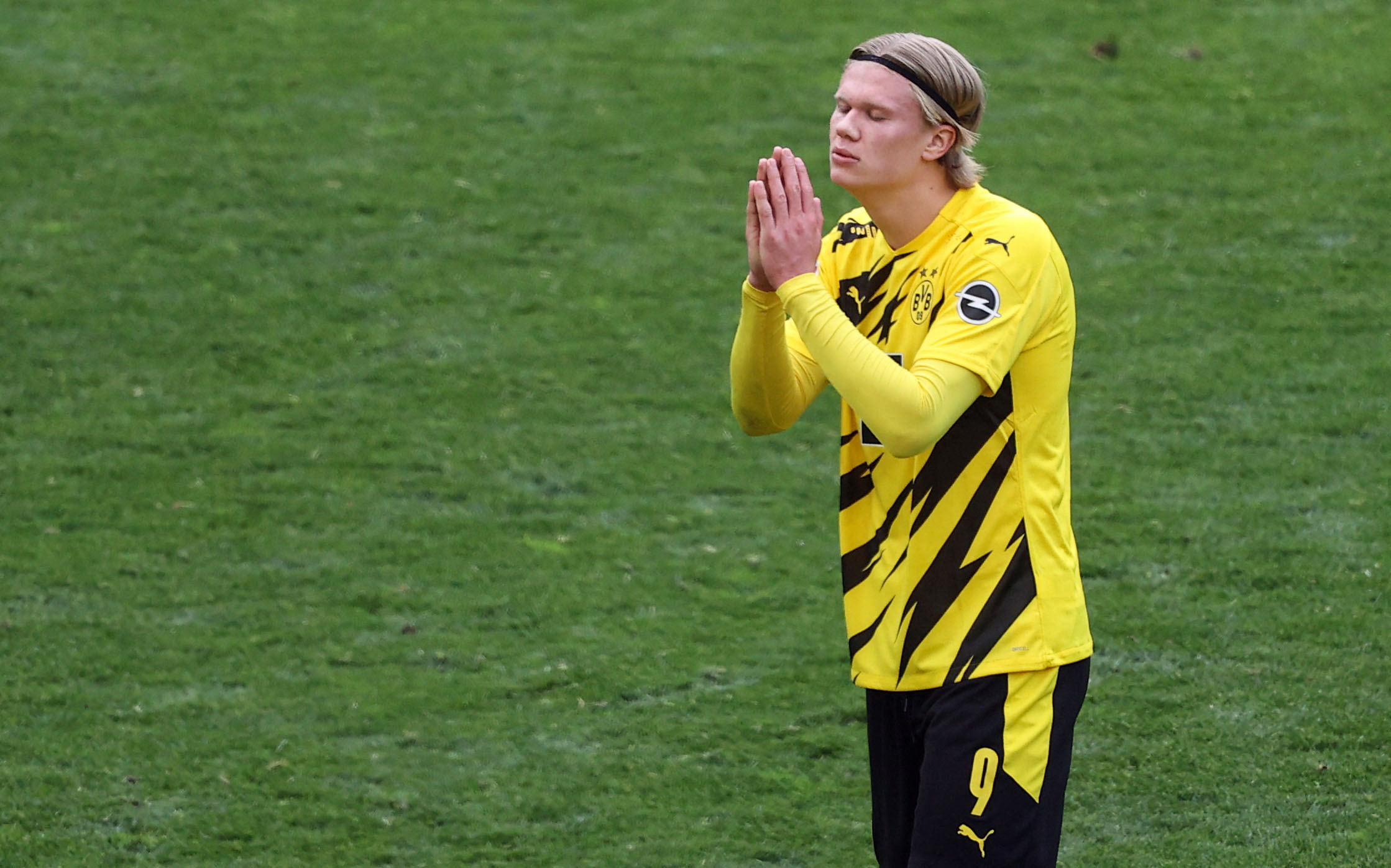 'Wonderkid' Borussia Dortmund  Erling Haaland saat timnya menghadapi Eintracht Frankfurt.