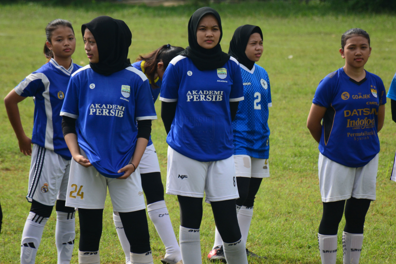 Para pemain Akademi Persib Putri.