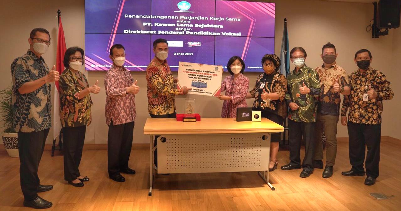 Penandatanganan kerja sama peningkatan kualitas pendidikan vokasi.