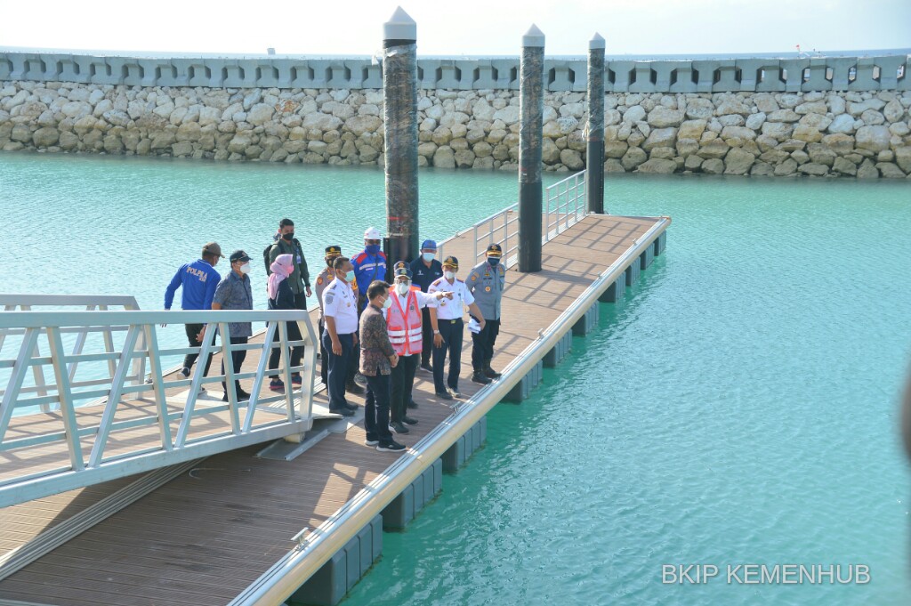 Menhub Targetkan Pelabuhan Nusa Penida Selesai Awal 2022