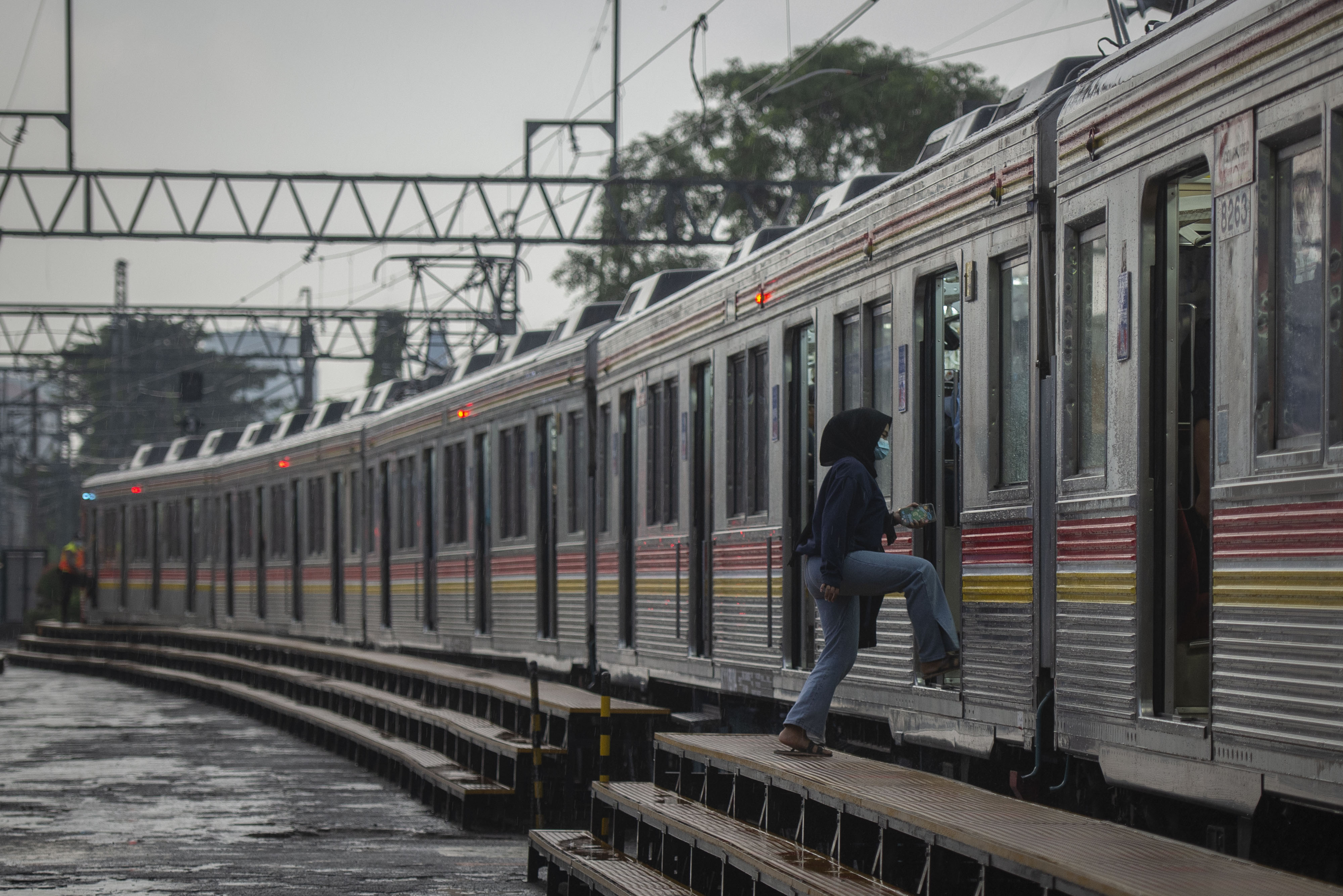 Selama Libur Lebaran, KRL Jabodetabek Layani 3,2 Juta Pelanggan