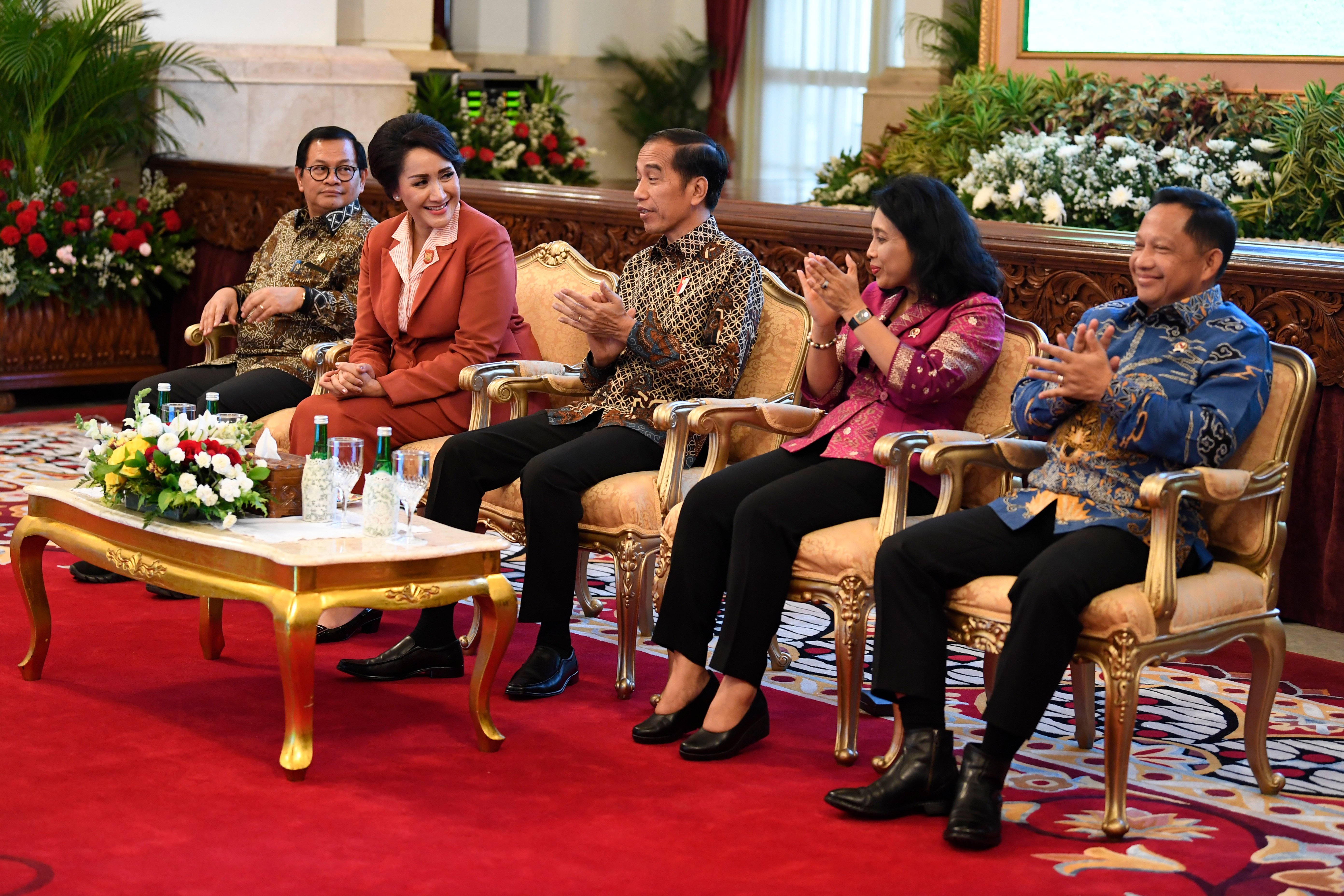 PERAN PEREMPUAN: Presiden Joko Widodo saat pembukaan Kongres XXV KOWANI di Istana Negara. Presiden menekankan peran strategis perempuan.