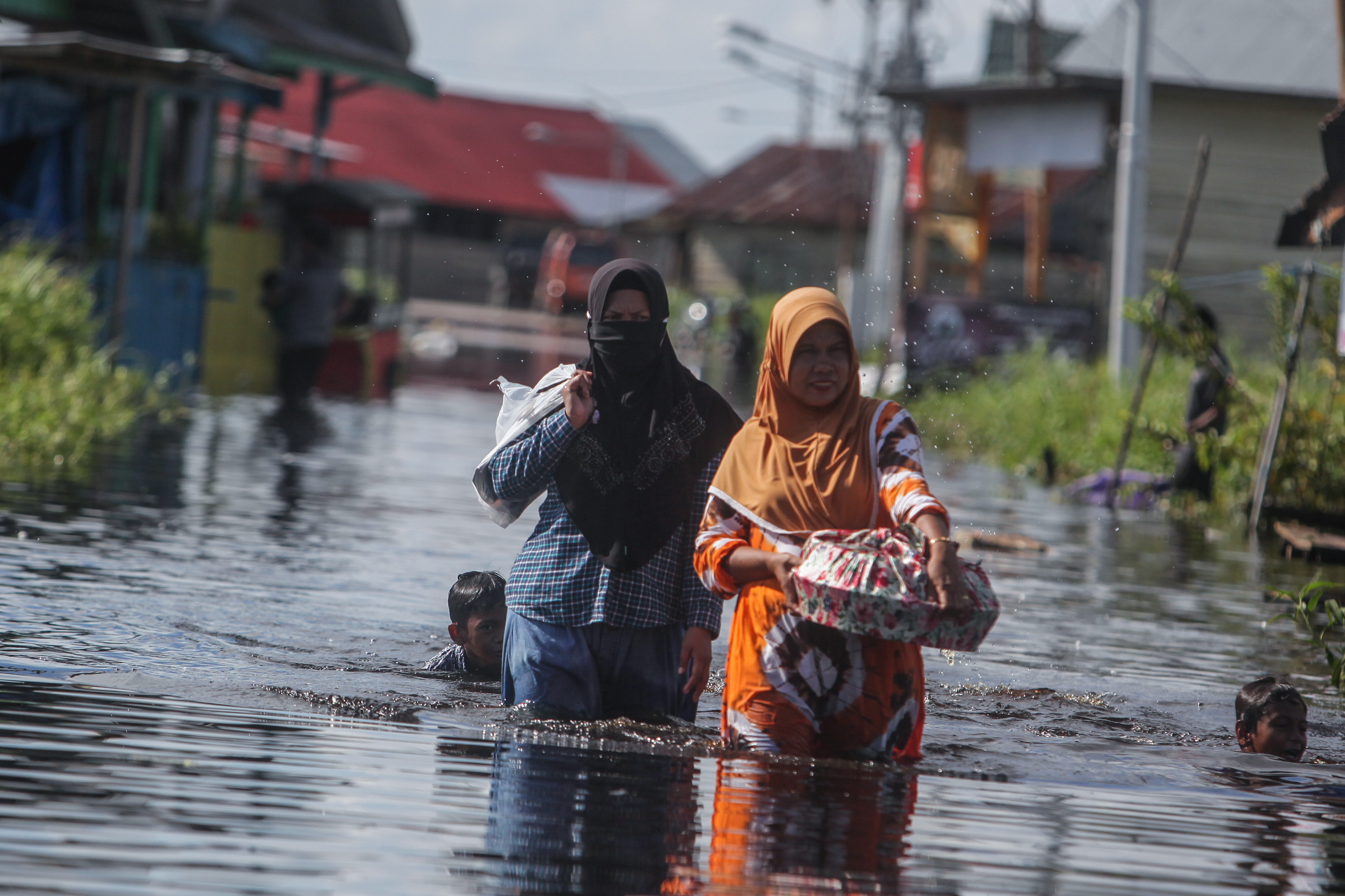 Banjir Tenggelamkan Asa Petani
