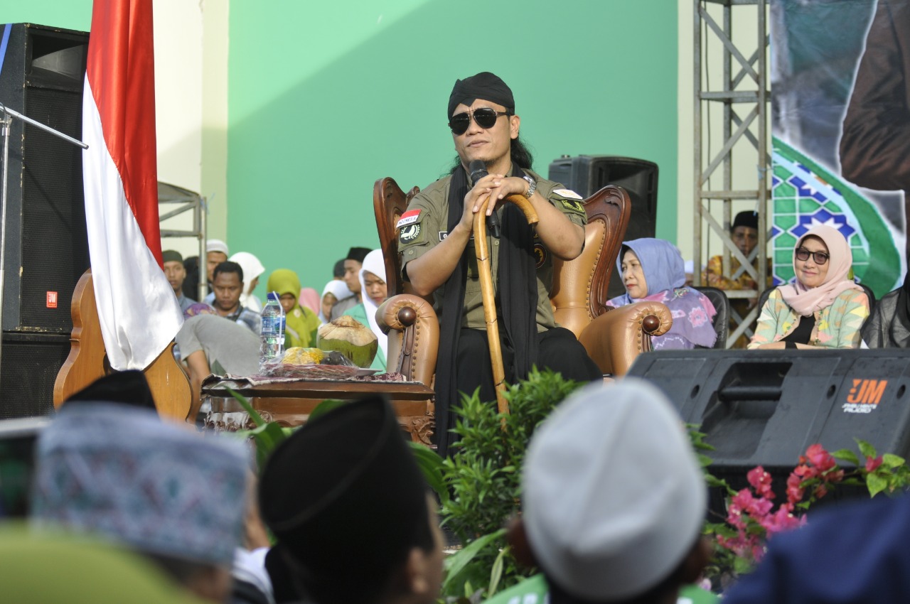 Miftah Maulana Habiburrahman atau Gus Miftah