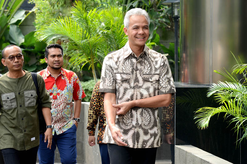 Enggan Tanggapi Pencapresan, Ganjar Pilih Urusi Covid-19