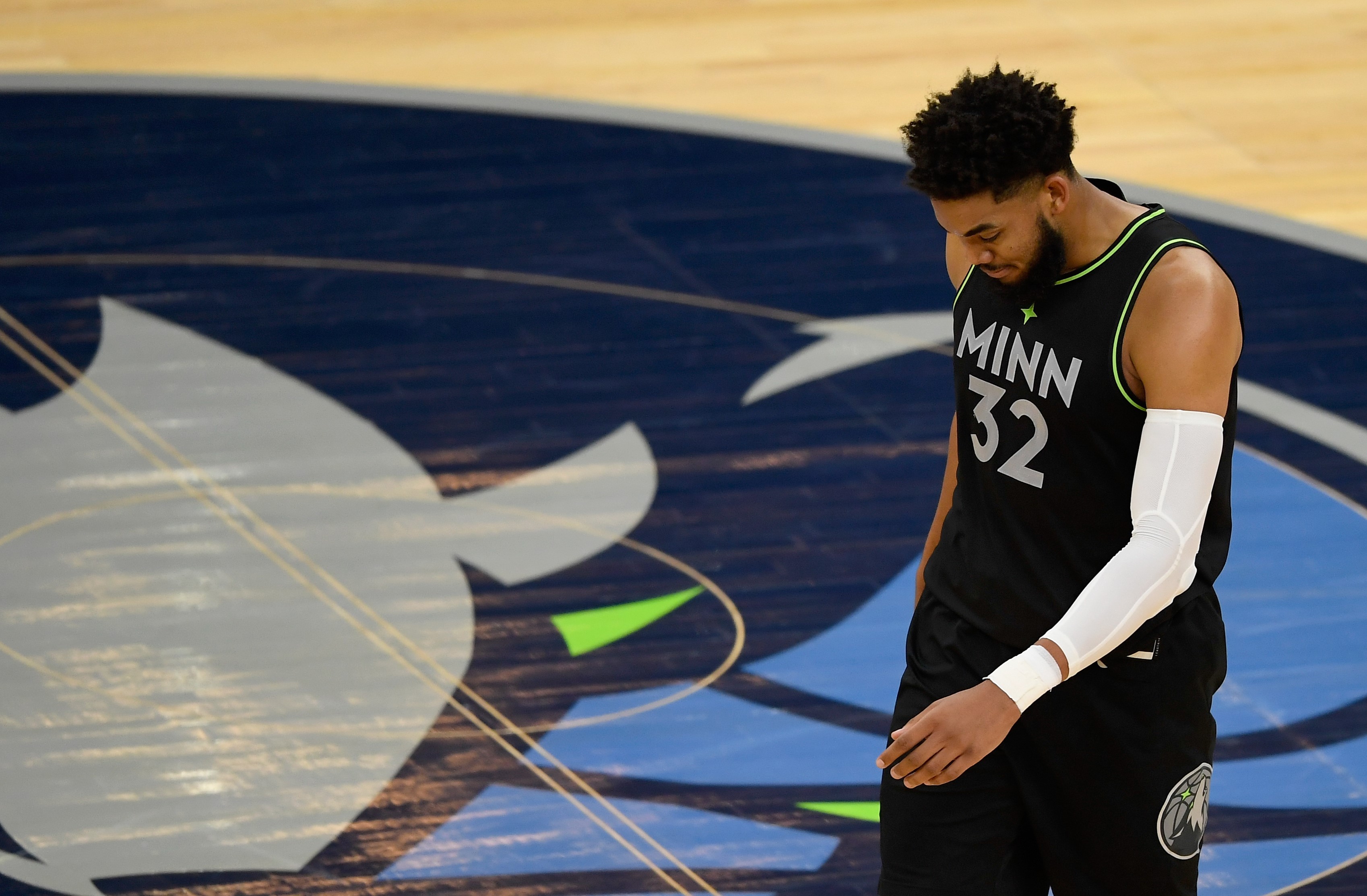 Pemain Minnesota Timberwolves Karl-Anthony Towns