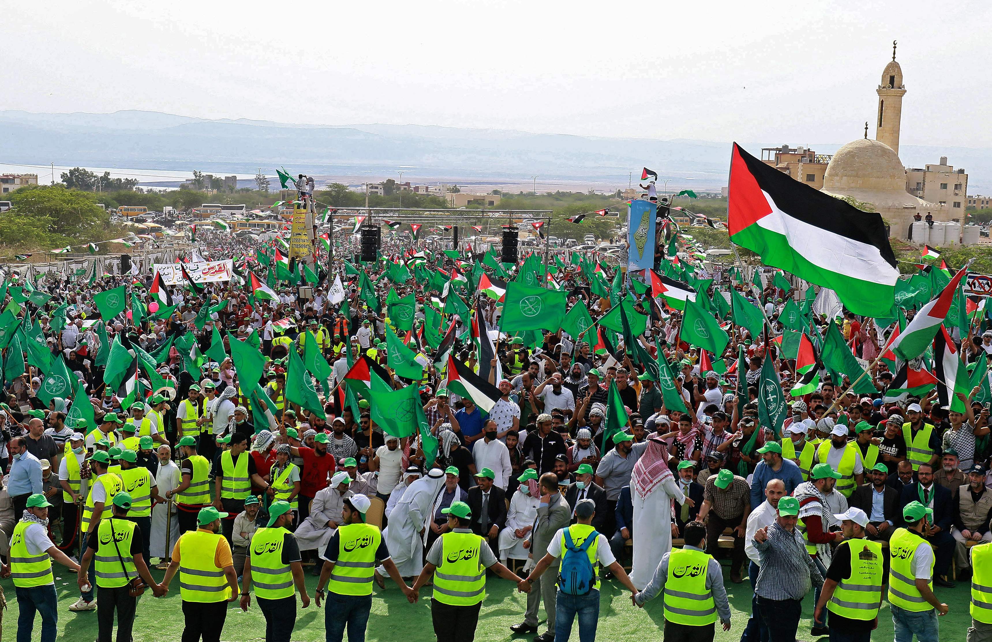 Warga Yordania Rayakan Gencatan Senjata Hamas-Israel