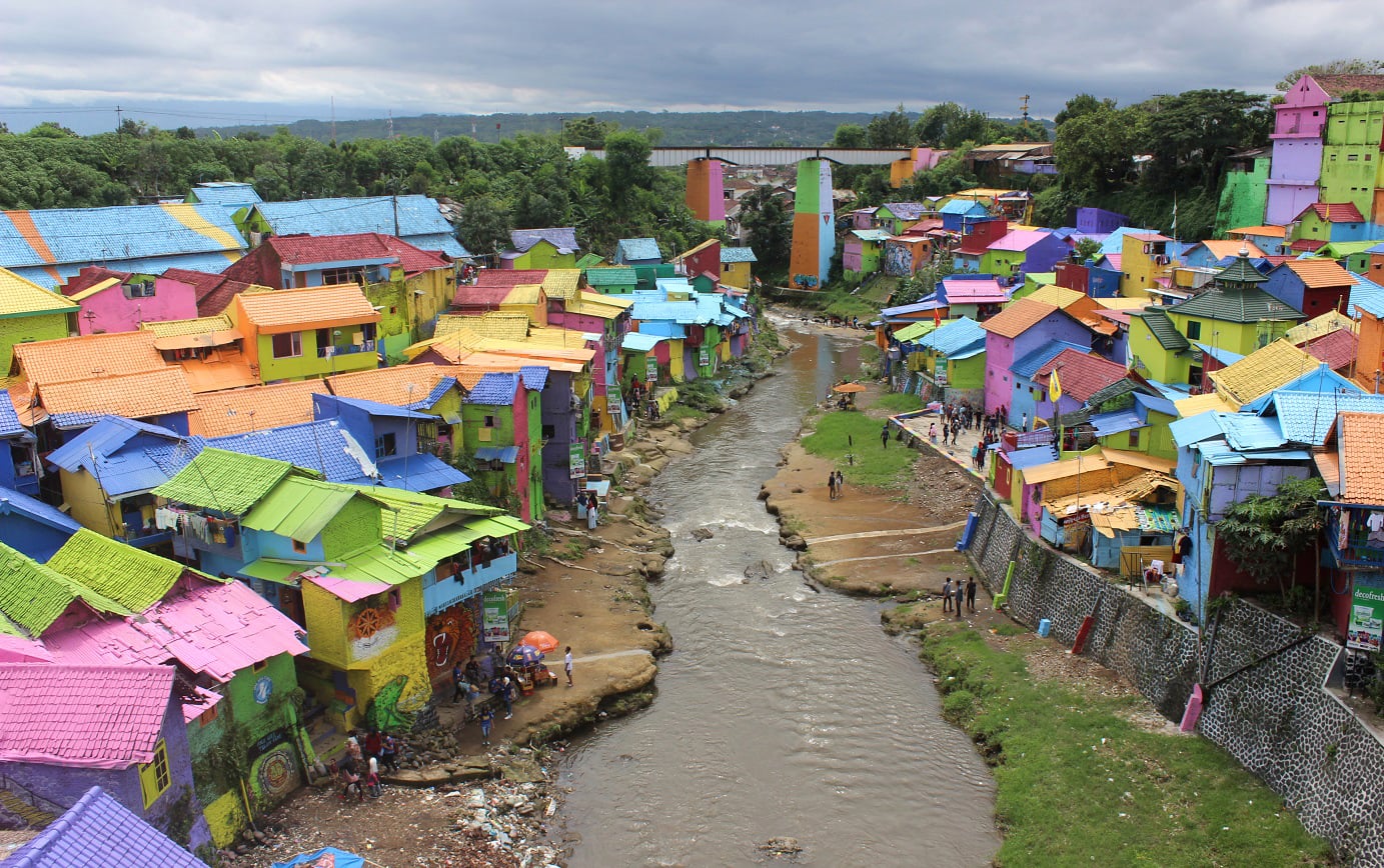 Potret wisata di Kampung Tridi dan Kampung Warna-Warni, Kota Malang, Jawa Timur.