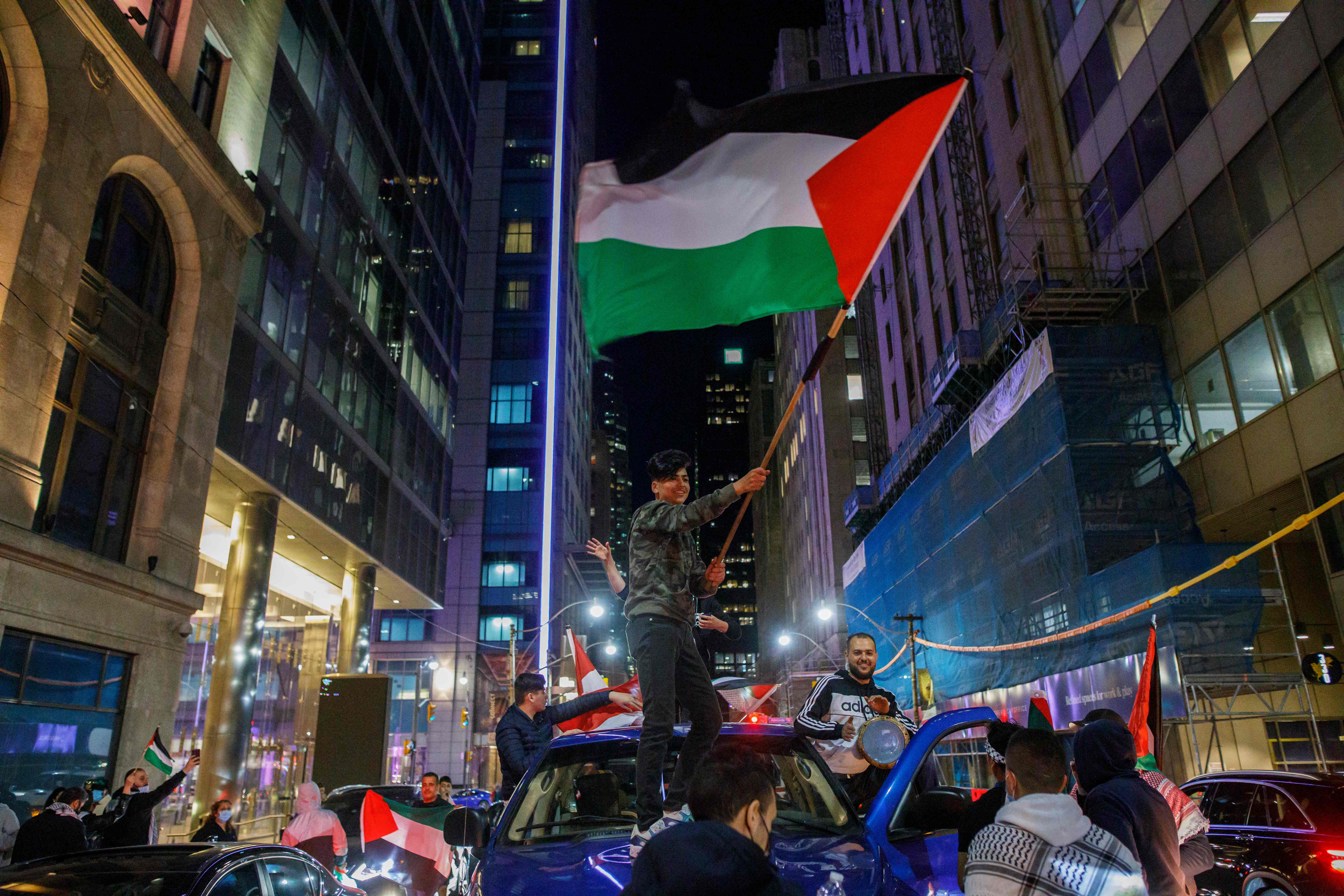 Aksi demonstrasi pro-Palestina di Montreal, Kanada.