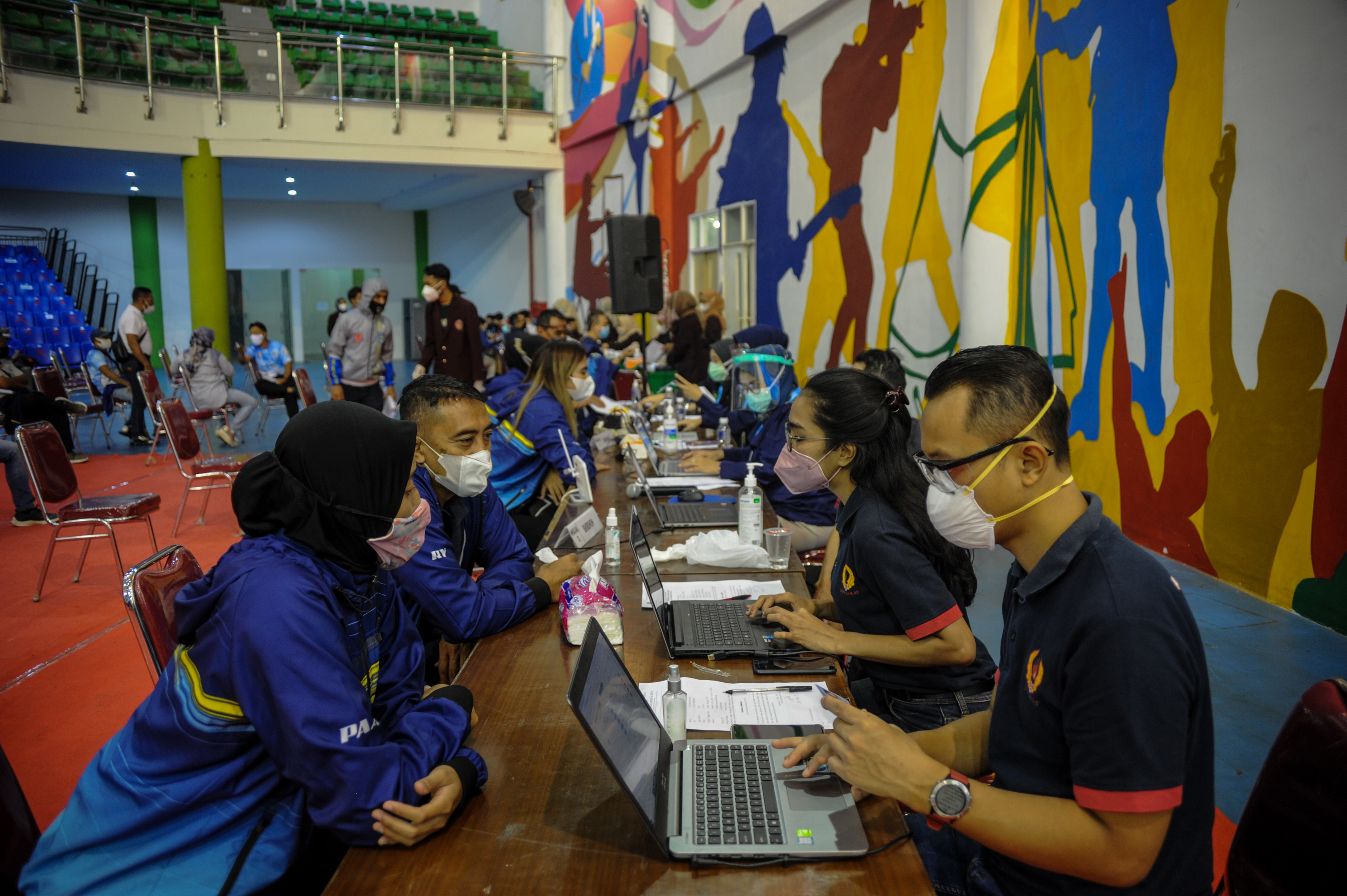 Vaksinasi untuk atlet