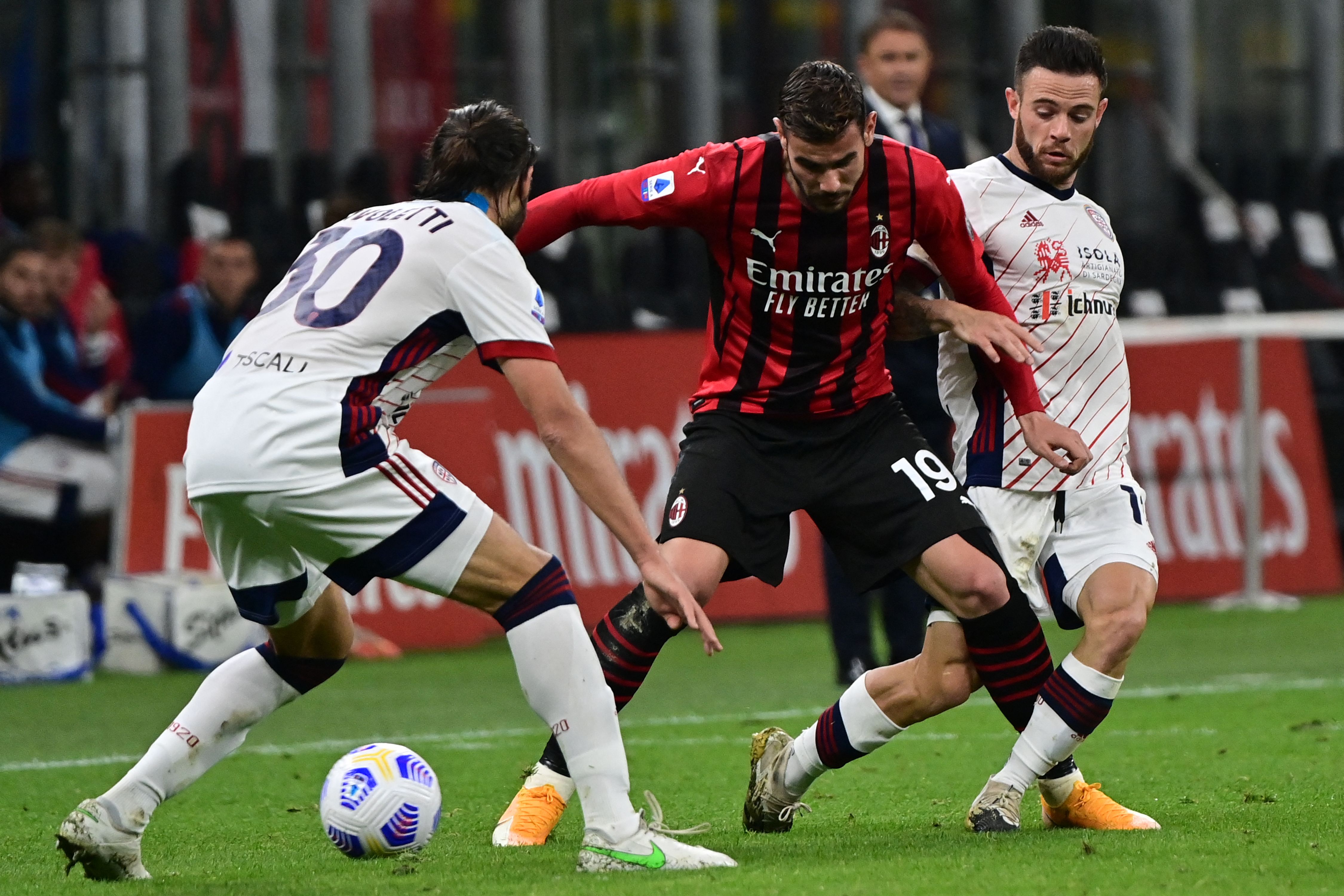 Laga Serie A antara AC Milan dan Cagliari