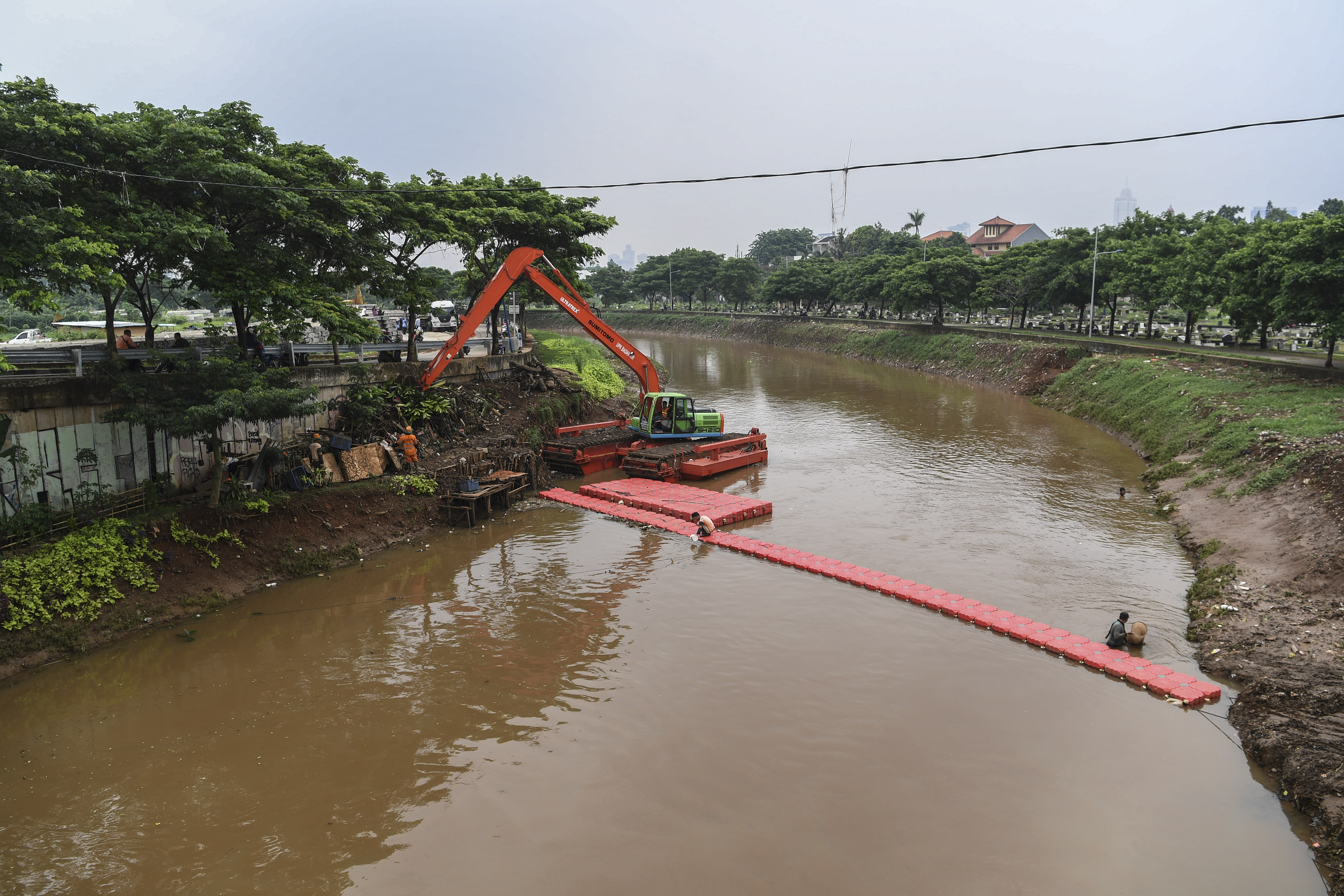 Kali pesanggrahan, Jakarta selatan