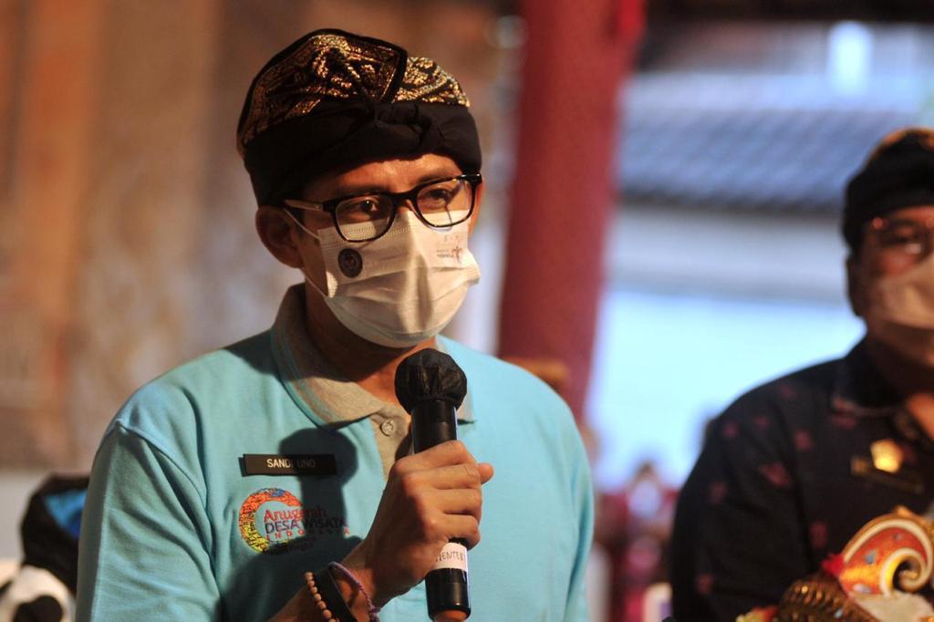 Pariwisata dan Ekonomi Kreatif Sandiaga Salahudin Uno saat melakukan sosialisasi di Desa Mas, Kampung Wisata Banjar Tarukan Ubud, Bali.
