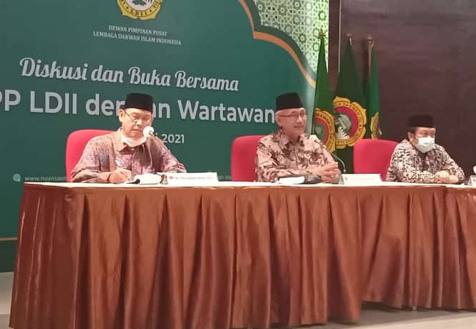 Jadikan Ramadan dan Gotong Royong Modal Tangani Pandemi
