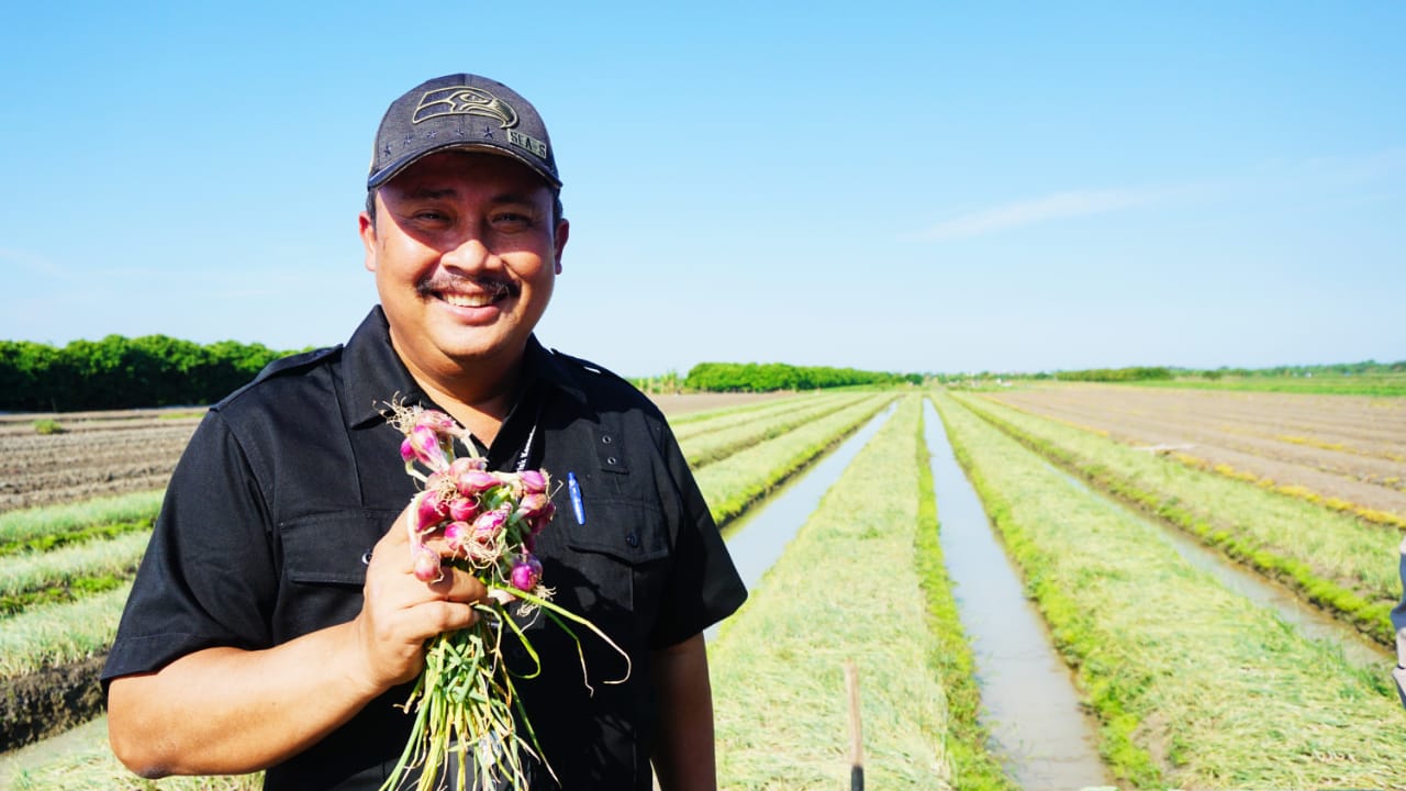 Dirjen Hortikultura Kementerian Pertanian, Prihasto Setyanto bersama jajarannya meninjau sentra-sentra produksi Hortikultura di Jawa Tengah.