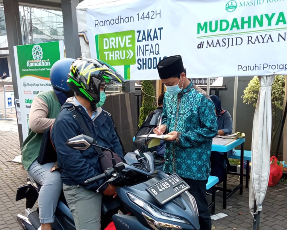 Zakat Drive Thru Mudah dan Praktis