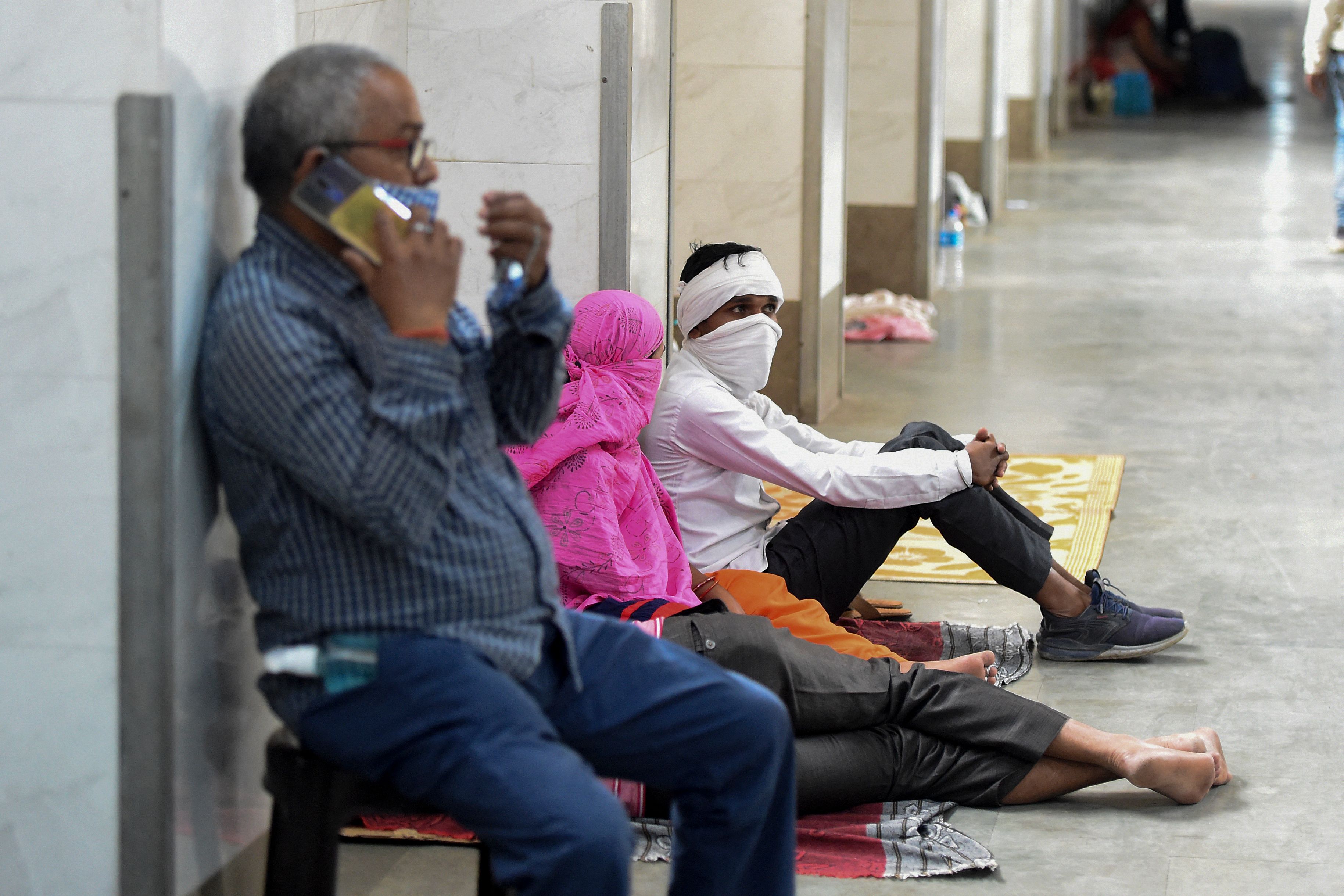 Tsunami Covid-19 di India Masih Berlanjut 