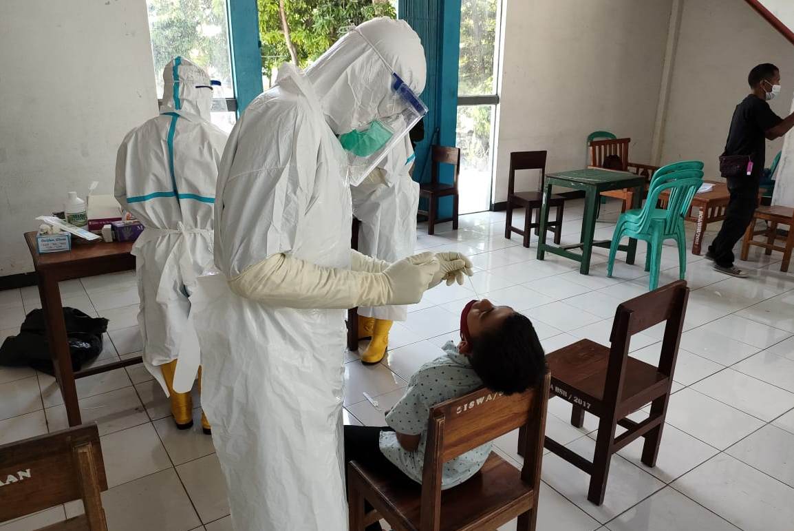 Kasus Terkonfirmasi Covid-19 di Sikka Tembus 1.035