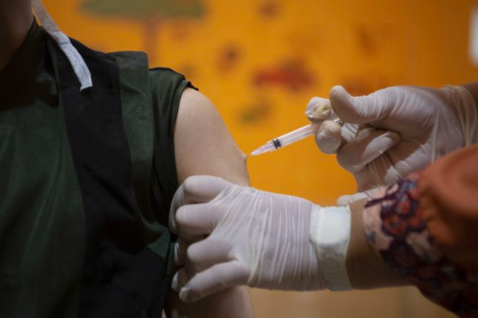 Ilustrasi - Vaksinasi Covid-19
