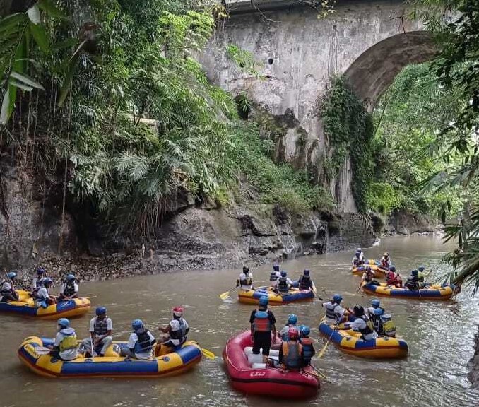 Sosialisasi dan simulasi panduan pelaksanaan CHSE Arung Jeram diselenggarakan di Sungai Elo, Magelang, Jawa Tengah. 