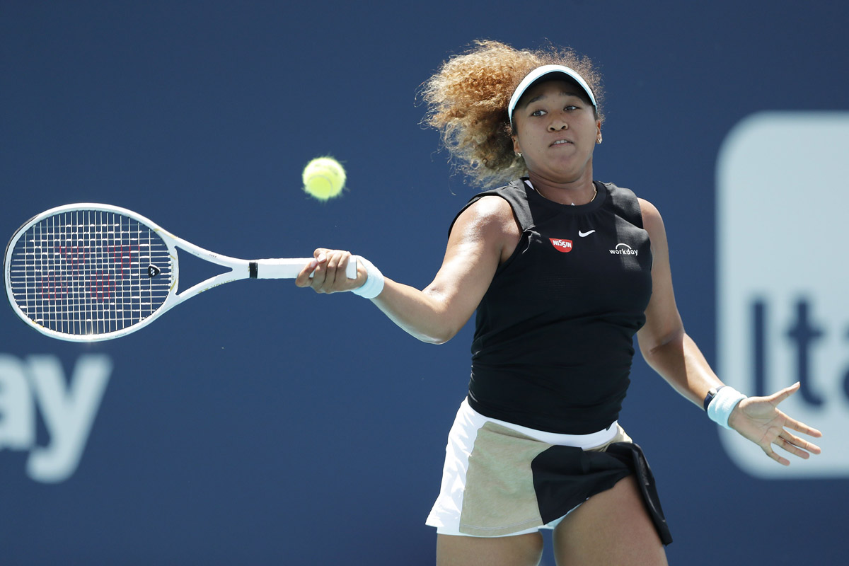 Petenis Jepang Naomi Osaka tersingkir di babak kedua Madrid Open 2021.