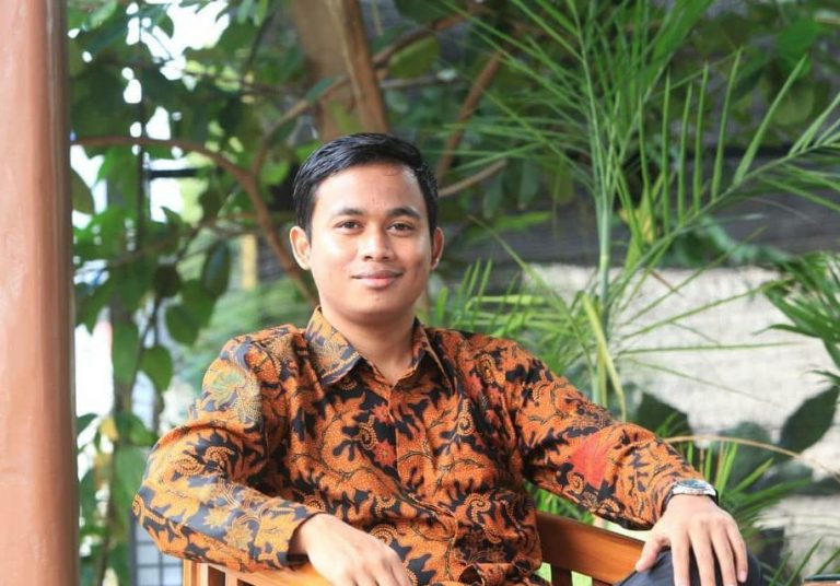 Juru Bicara (Jubir) Gubernur Banten, Ujang Giri 