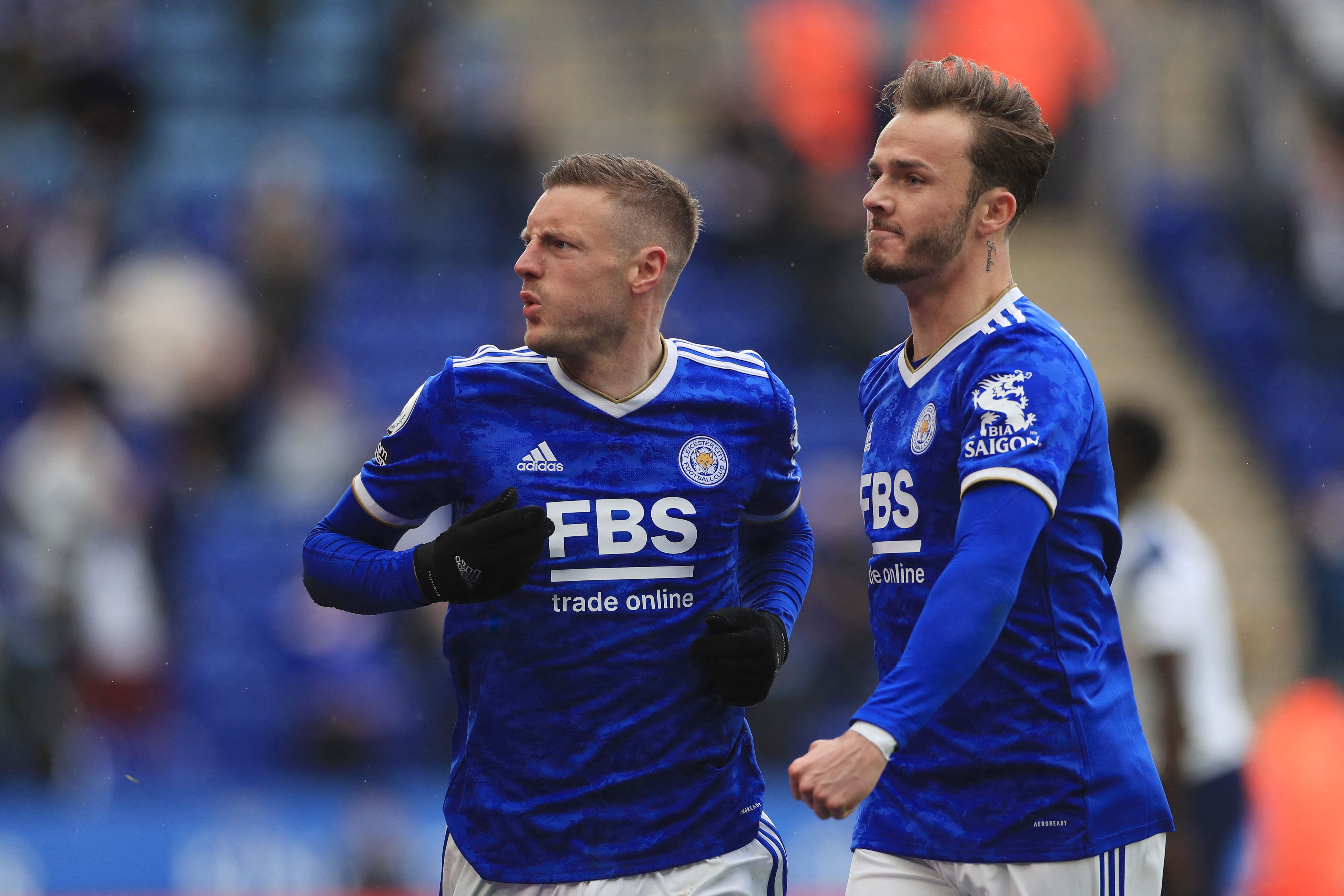 Pemain Leicester saat berhadapan dengan Tottenham Hotspur.