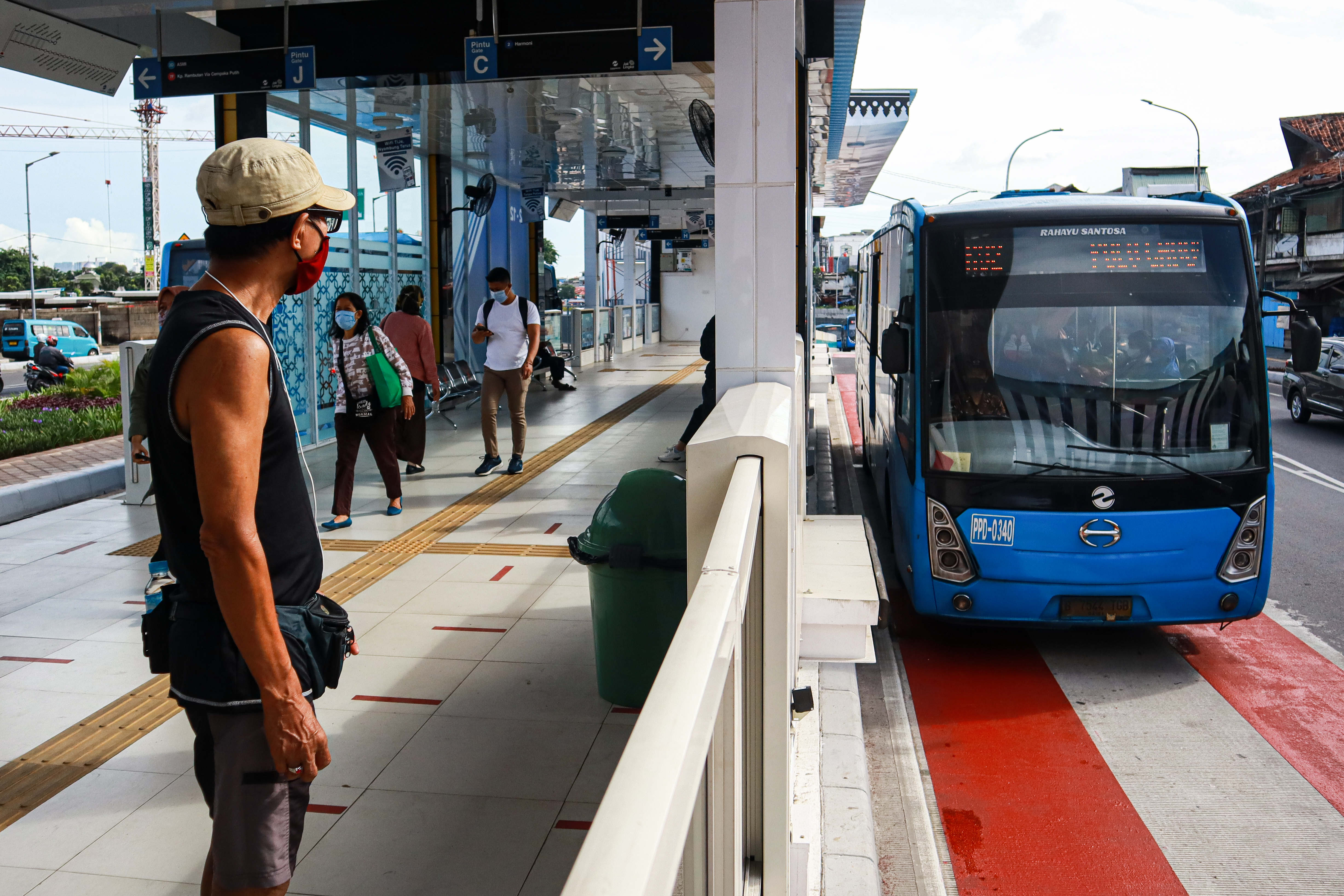 Trans-Jakarta Operasikan 11 Layanan Tambahan Selama Libur Lebaran