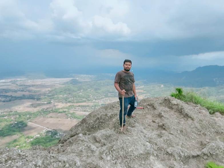 Machmud Lutfi Huzain, pemuda asal Sukoharjo, yang ingin membangun pariwisata di desanya.